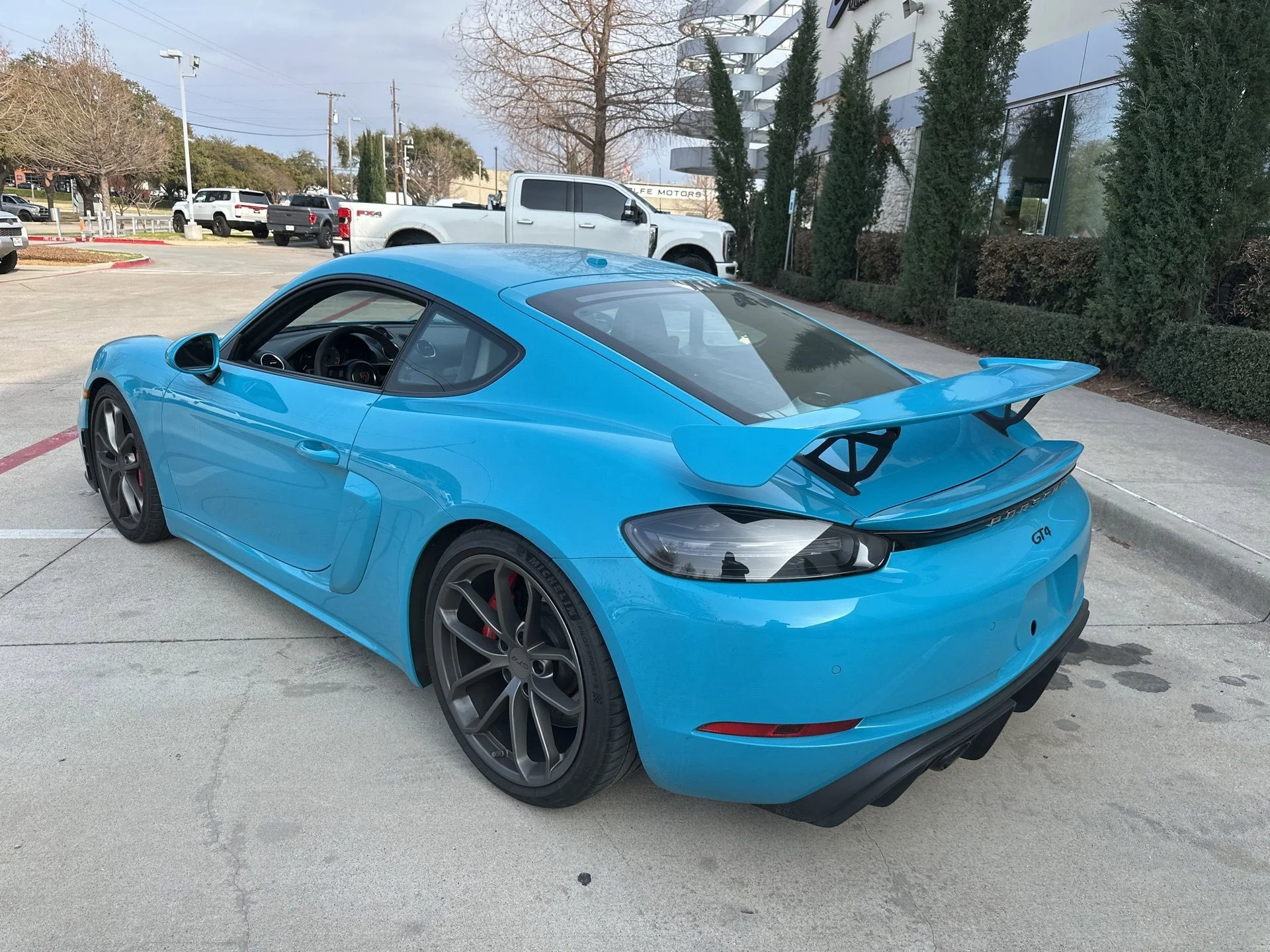 mph005_391209385_aab81a45371da171112b2d142506d974x_ed80e50ad7