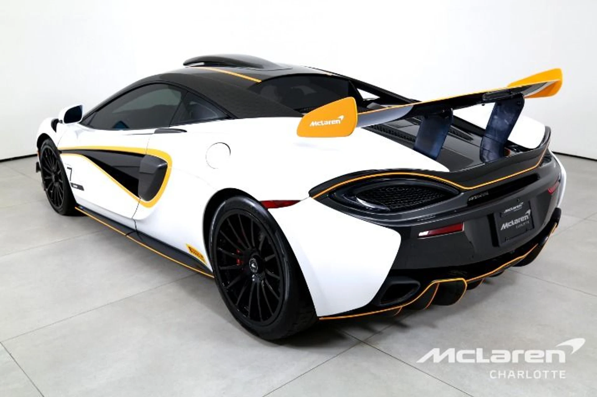mph005_3940469876_Used_2020_Mc_Laren_620_R_a6e9fc28e7