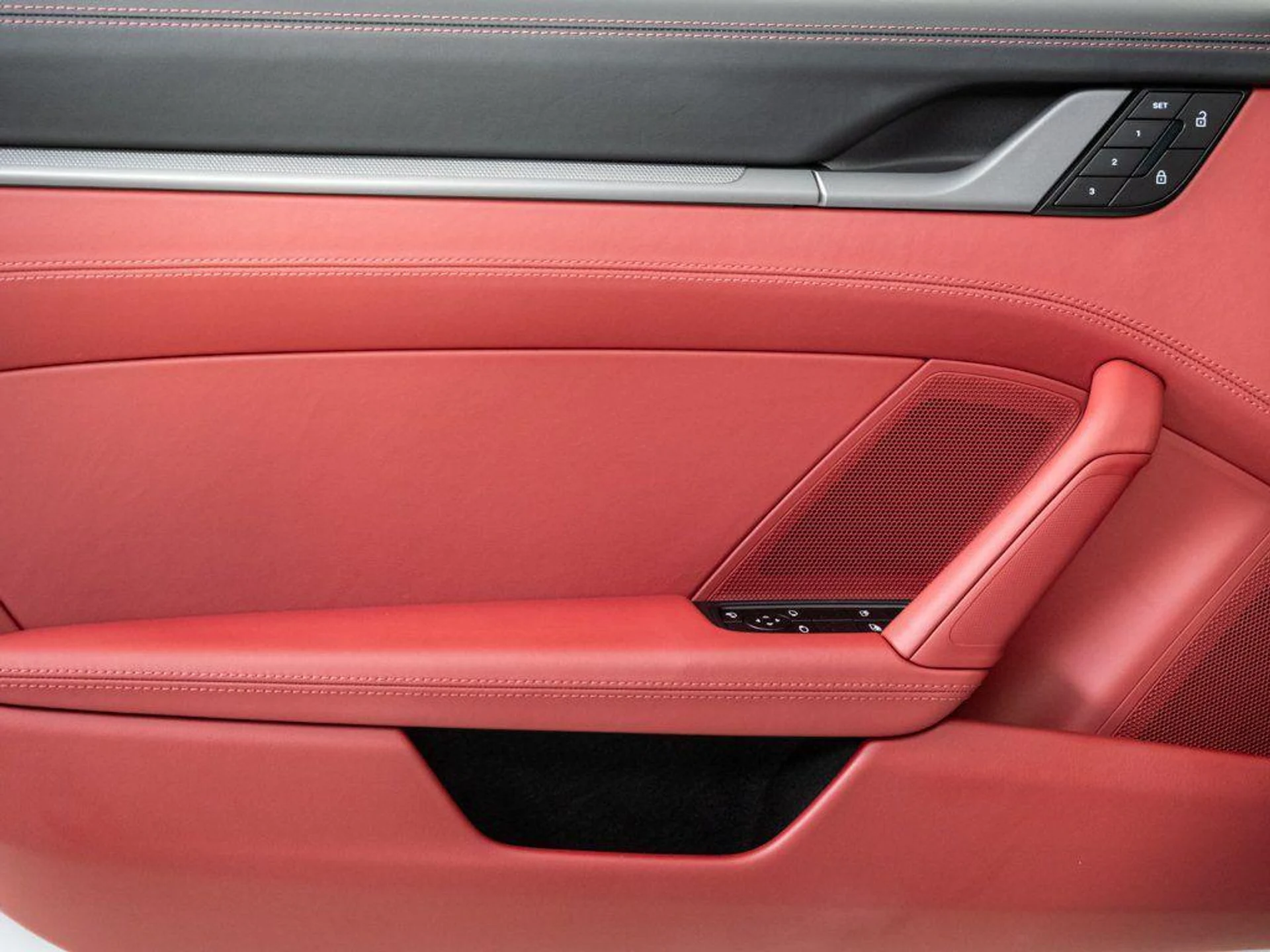 mph005_3945557090_nn_Z1_Mx_Du_C_Vl_Mec_Io7_Oj3_T_Vabduw_a11a5f5fc2