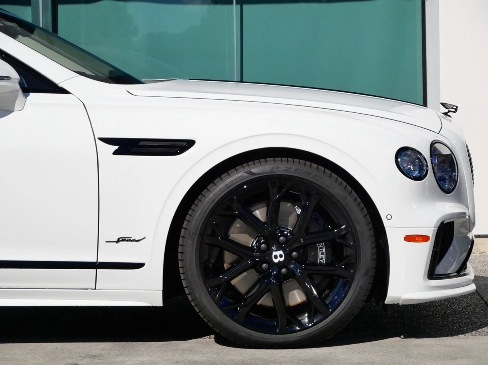 mph005_3952171003_12bb5ee168d8ee5de8c0233d7812530fx_515475cdab