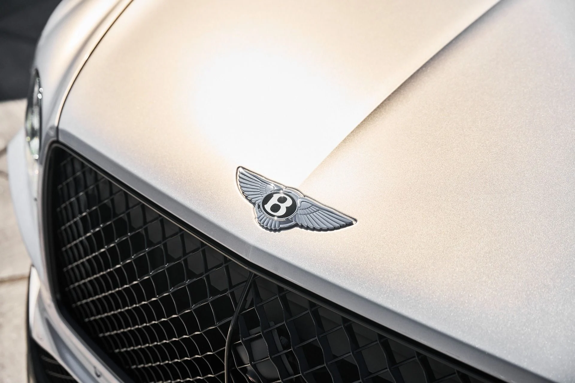 mph005_3953990214_Used_2025_Bentley_Bentayga_S_1782152747_2979e9b52f