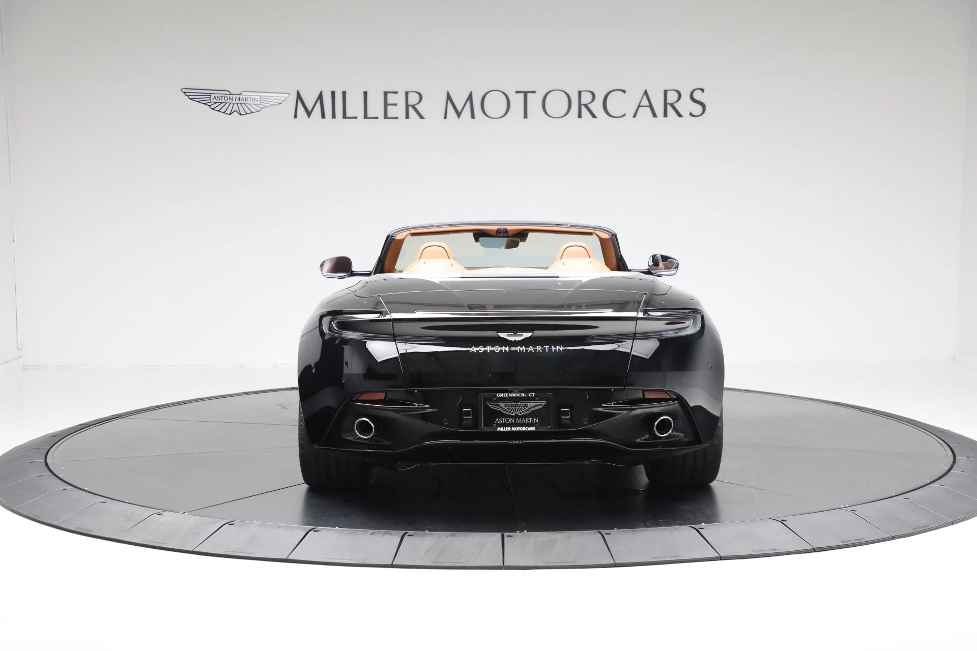 mph005_3956262009_New_2025_Aston_Martin_DB_12_Volante_e98a9c603a