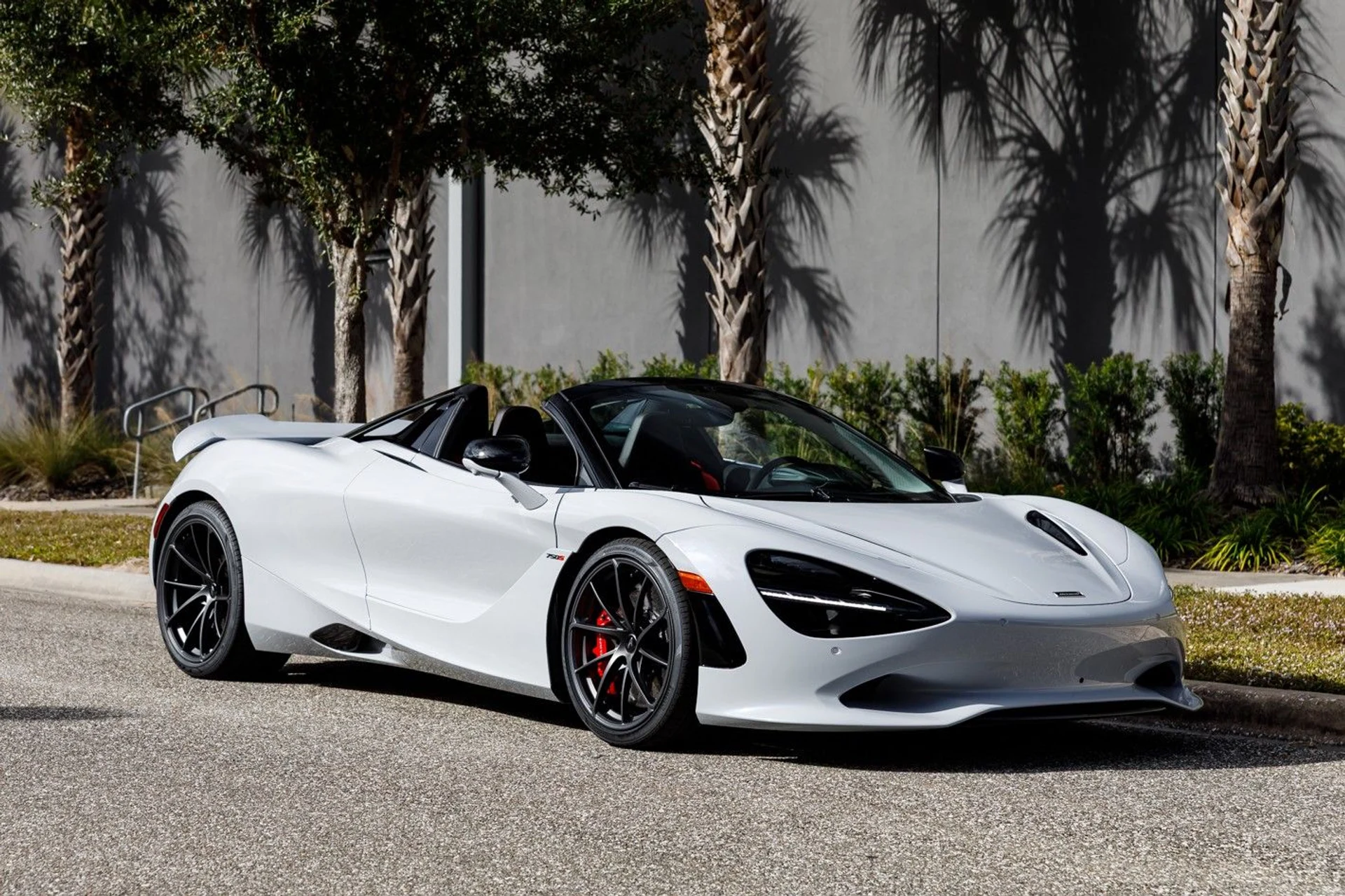 mph005_3957755596_637_p6_l_f9b5899b46