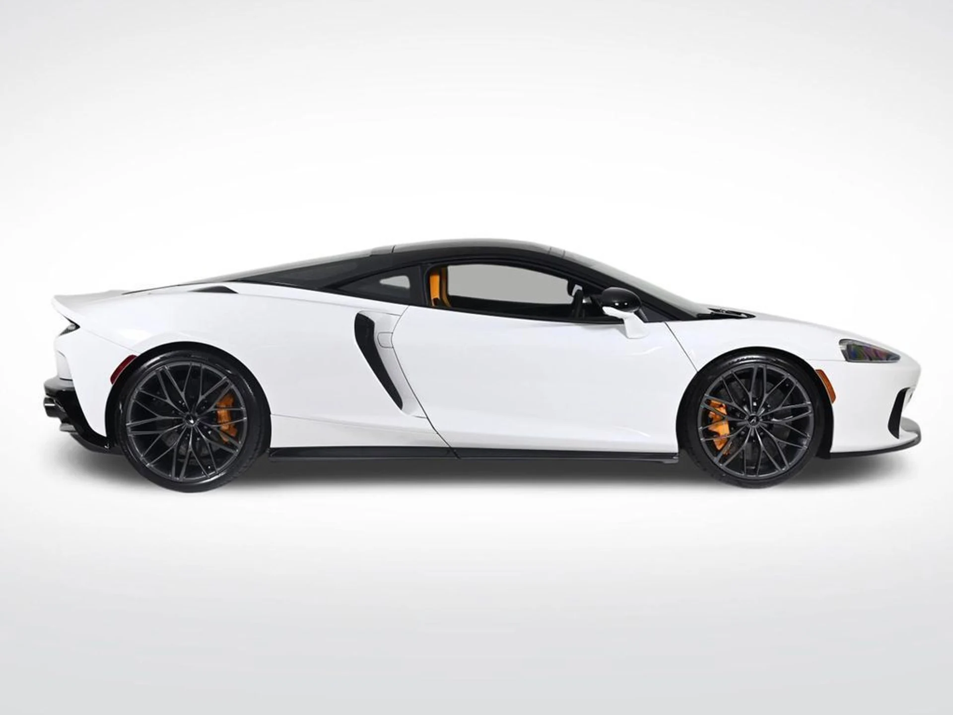 mph005_3957786287_new_2026_mclaren_gts_performancecoupe_11350_22996324_6_1024_159acc127d