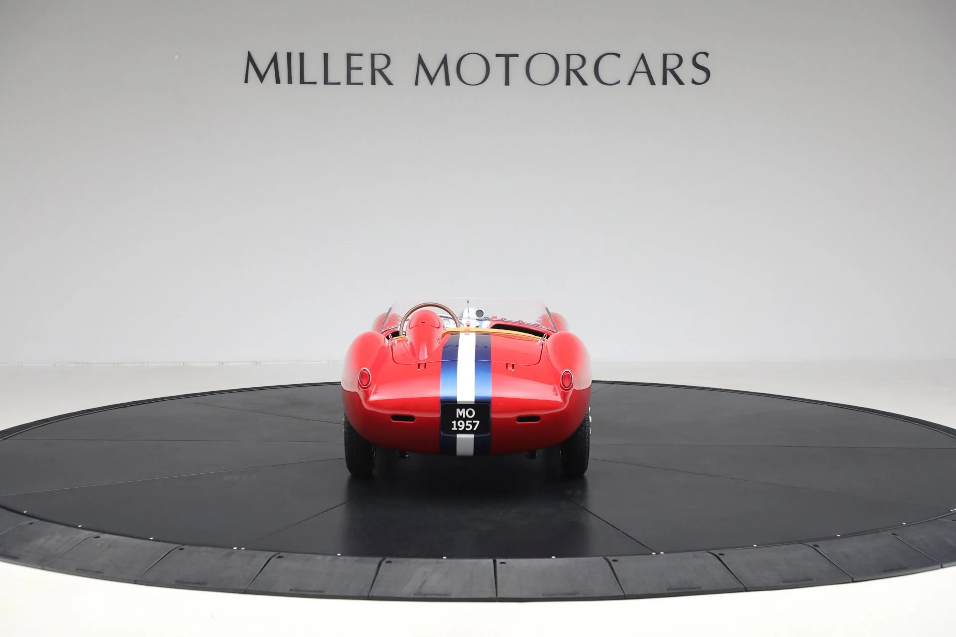 mph005_3963153204_New_2025_Ferrari_Testarossa_J_a2c032107e