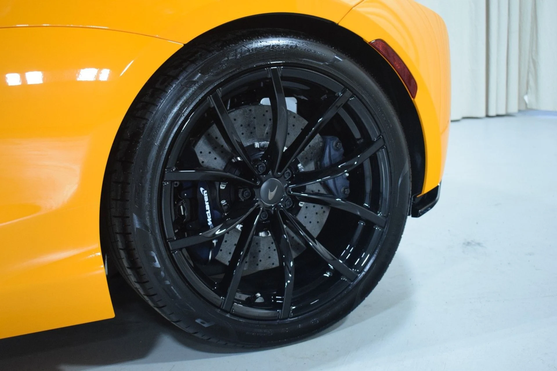 mph005_3972227127_be89277a15ea8e21f0a2cc688df1a8b9x_d518fa68f1