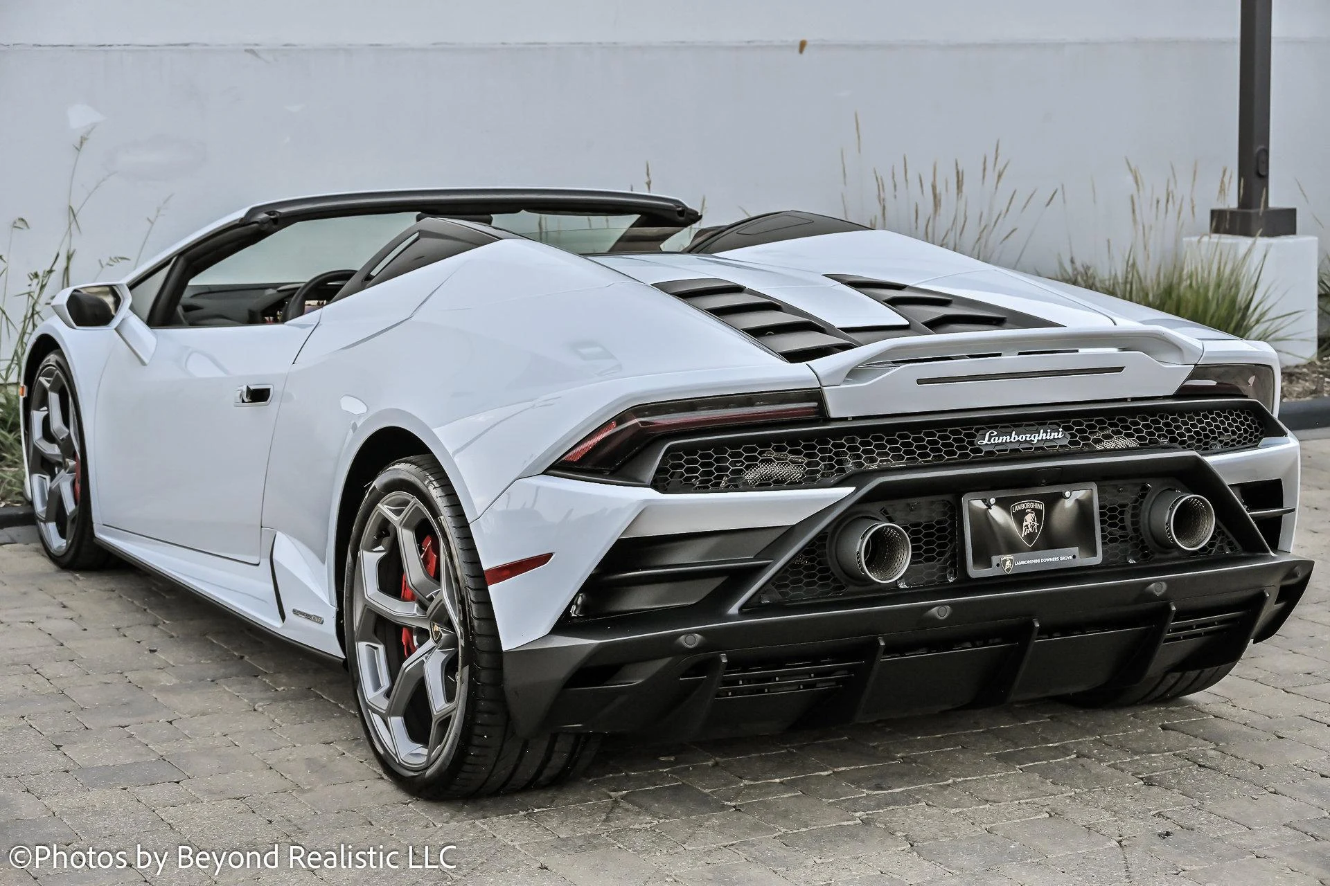 mph005_397543020_Used_2024_Lamborghini_Huracan_EVO_Spyder_1755331805_ecdf70bca9