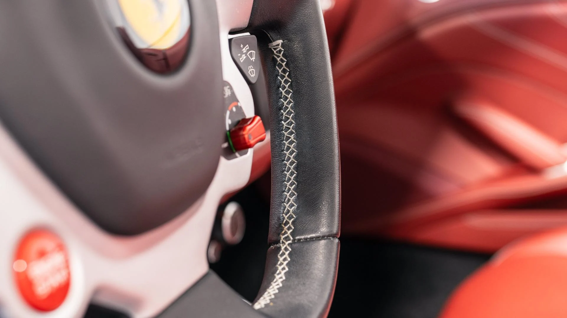 mph005_397580201_Used_2017_Ferrari_California_T_Base_1788436637_803248aa81