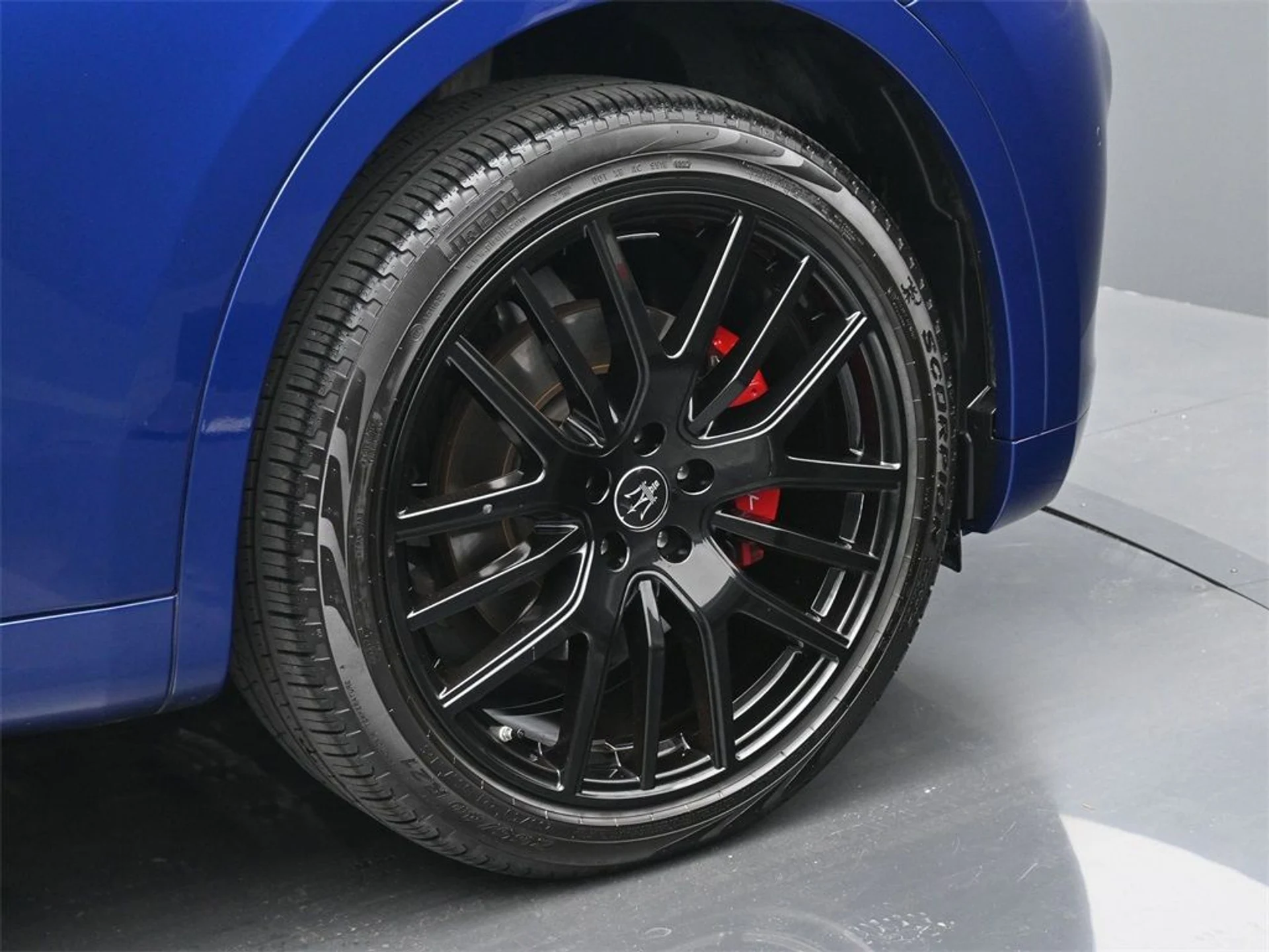 mph005_3976588469_6e117a4515386f6f60efaddd0d276f79_81d83085c8