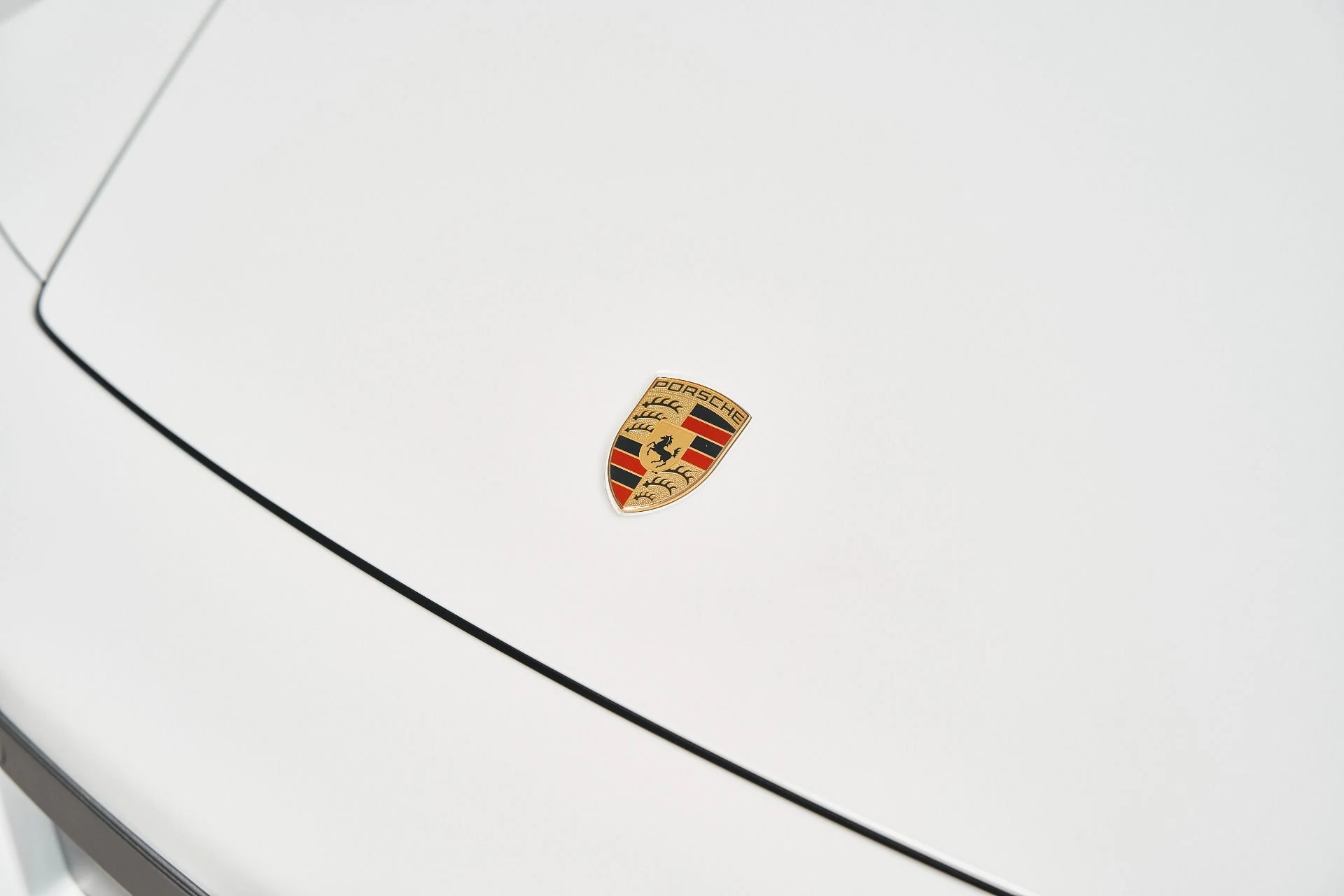 mph005_3977005115_Used_2025_Porsche_911_Turbo_S_1762914216_4246c33cba