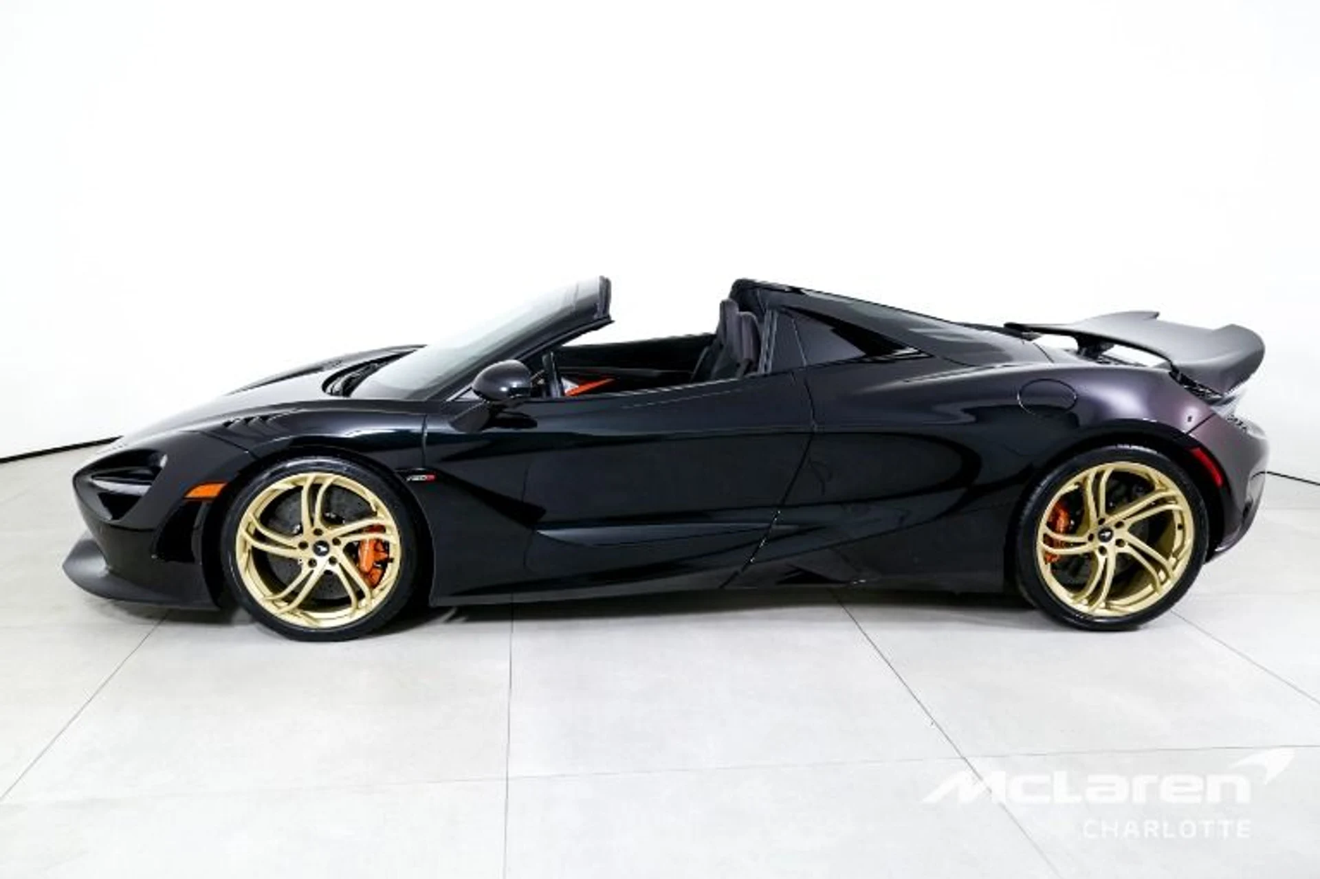 mph005_3979484414_Used_2024_Mc_Laren_750_S_Spider_5e2b82163d