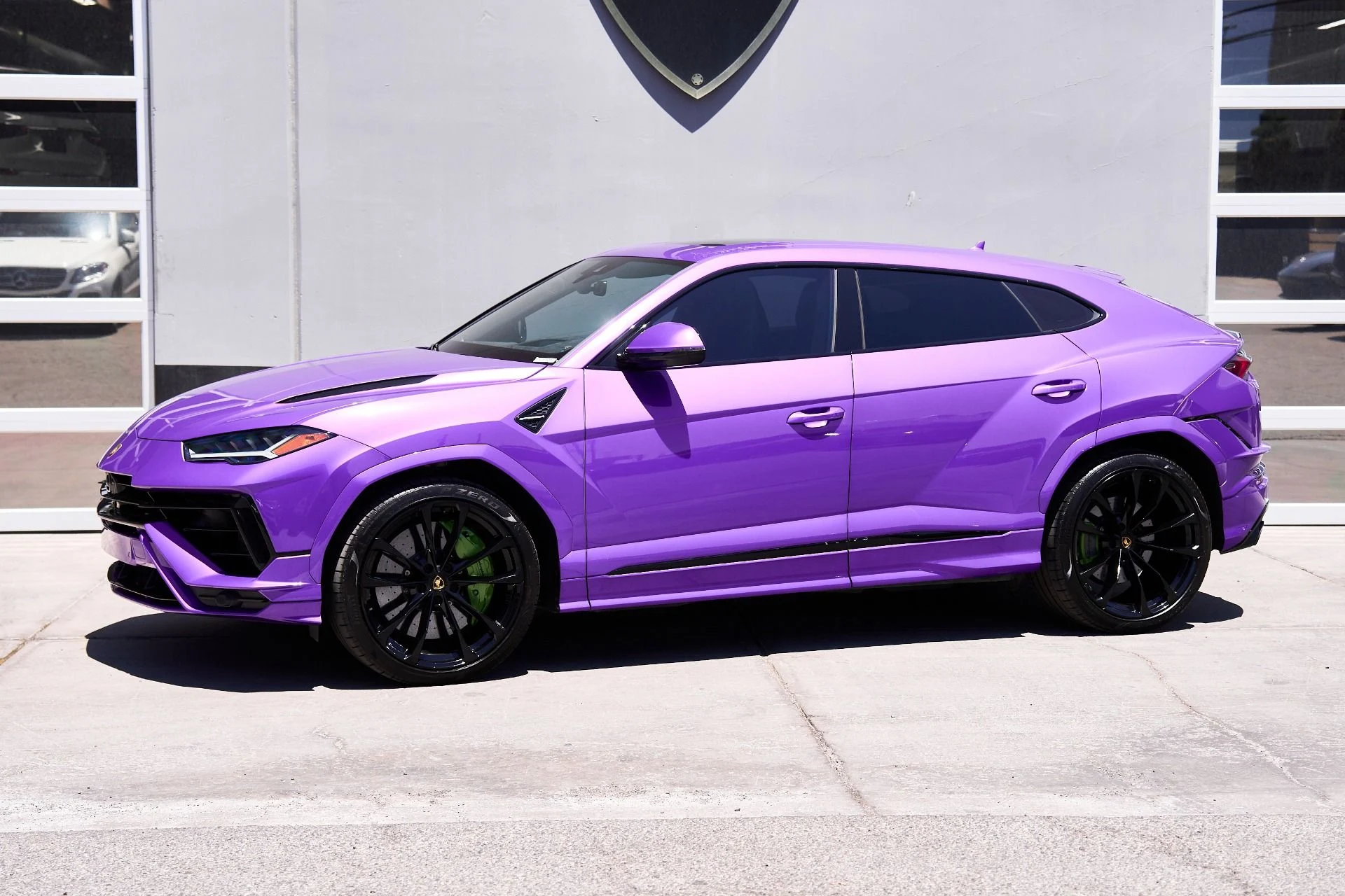 mph005_3985786888_Used_2024_Lamborghini_Urus_S_1753236168_2babd9305d