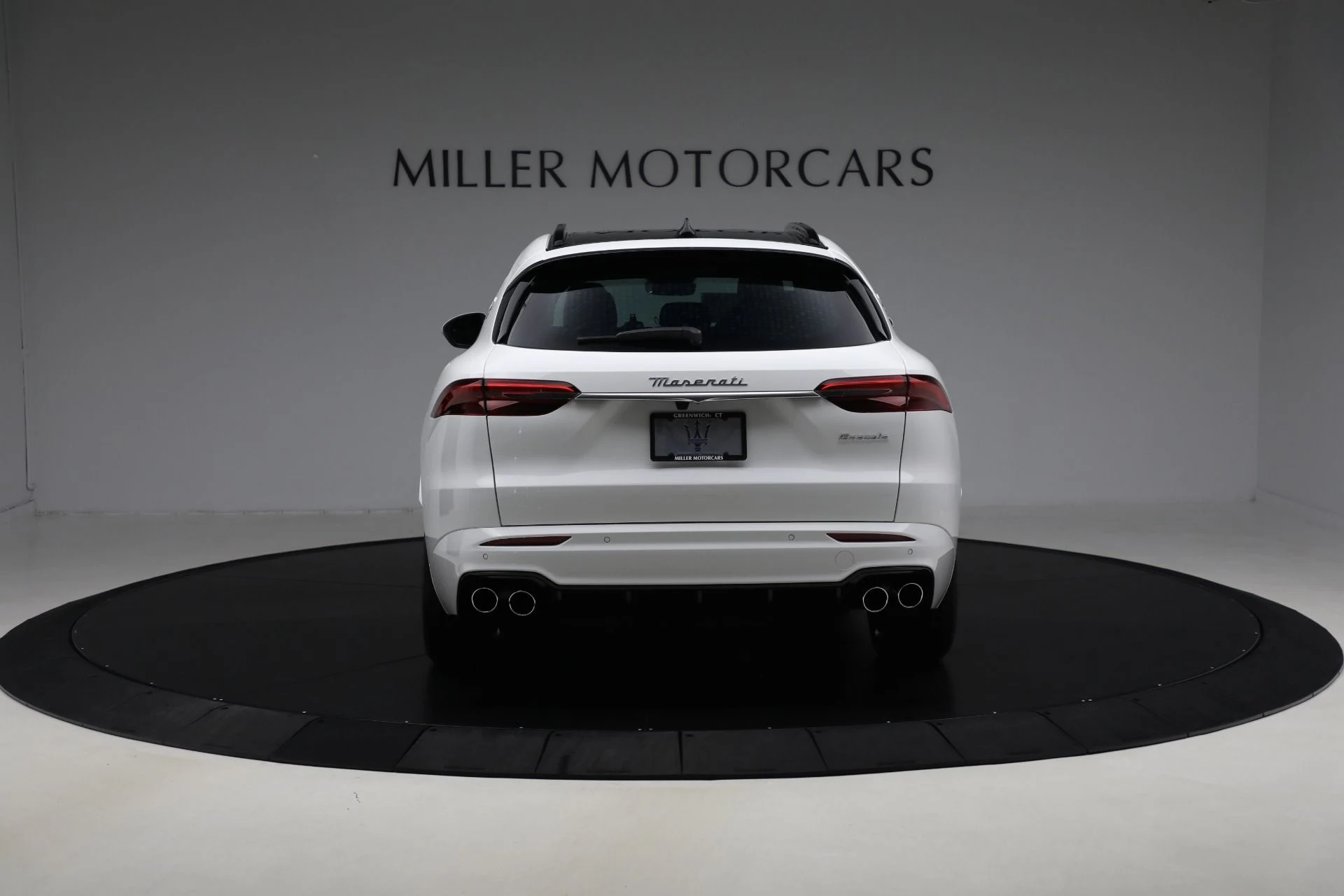 mph005_3991124471_New_2025_Maserati_Grecale_0600dc0924