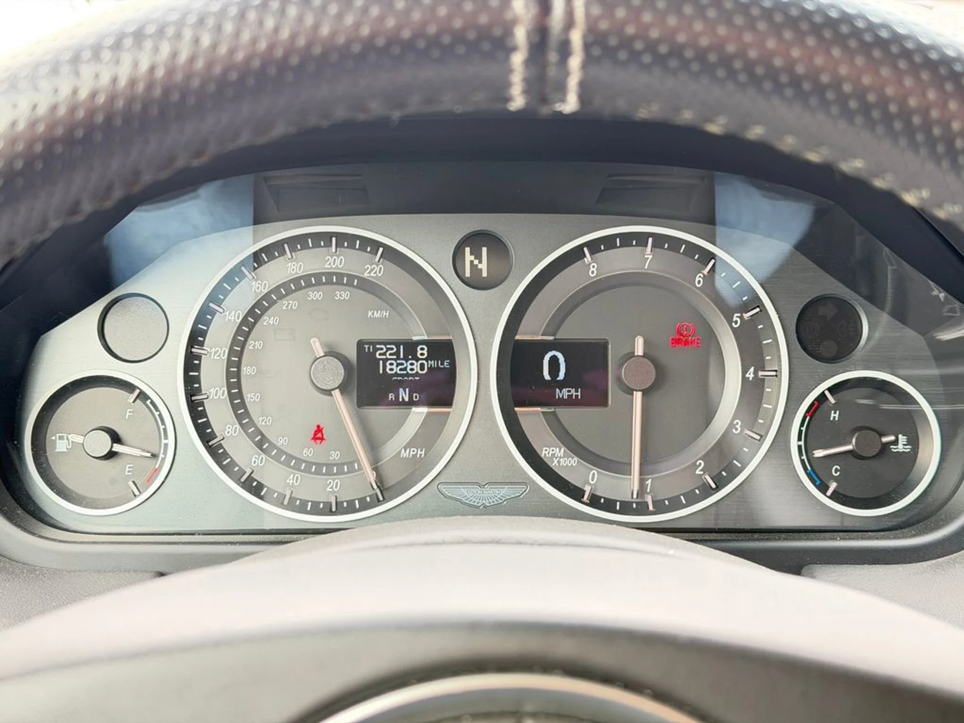 mph005_4002806560_aebfc4b5f53d4a1892fd99838ec3e99e_154529f8bc