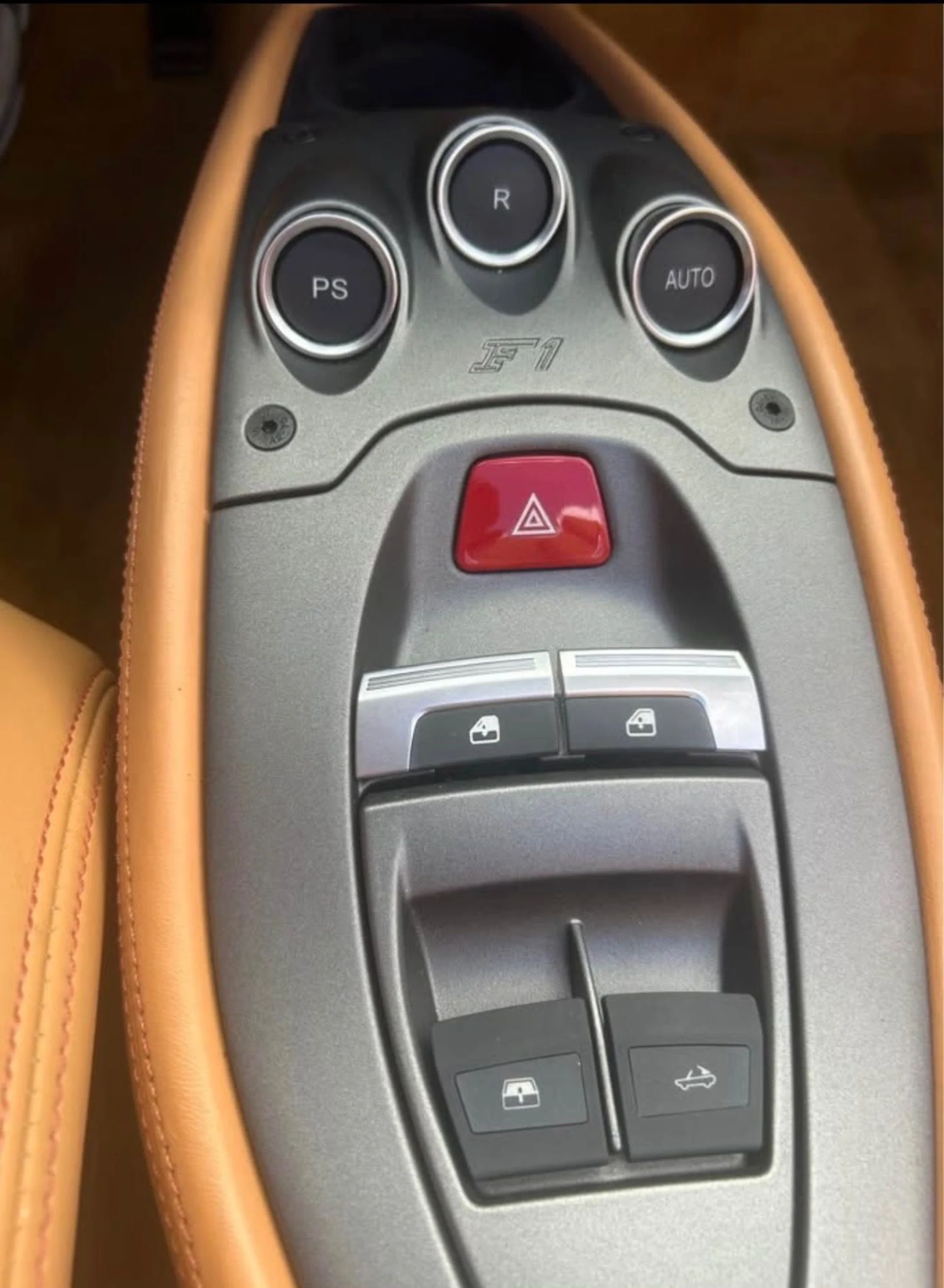 mph005_4009679567_Used_2014_Ferrari_458_Spider_1778618259_f7369307bc