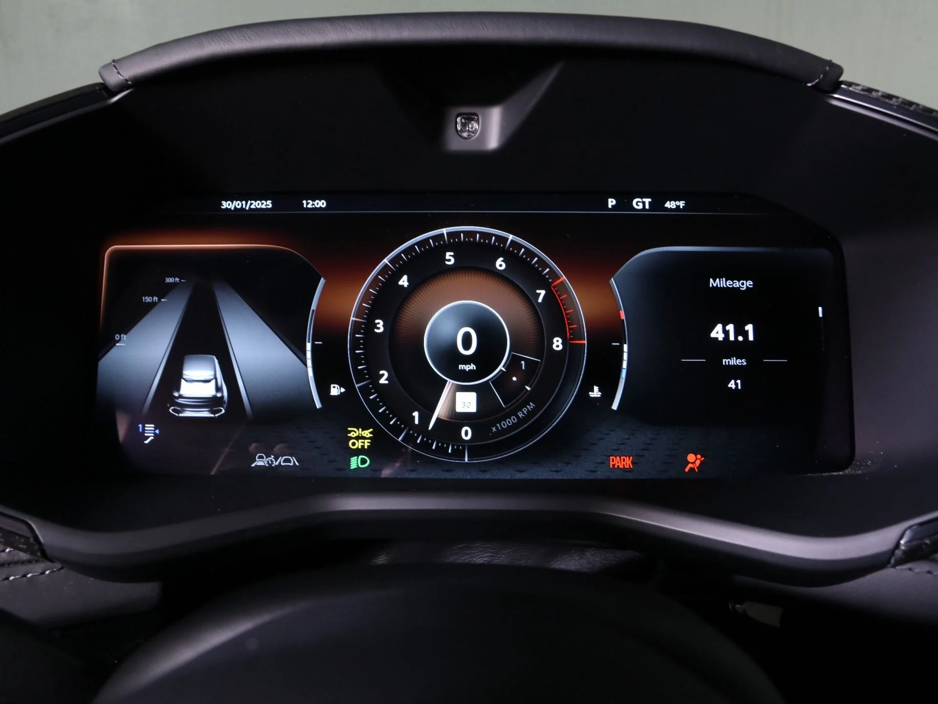 mph005_4009840753_New_2025_Aston_Martin_DBX_707_1768458252_411a740983