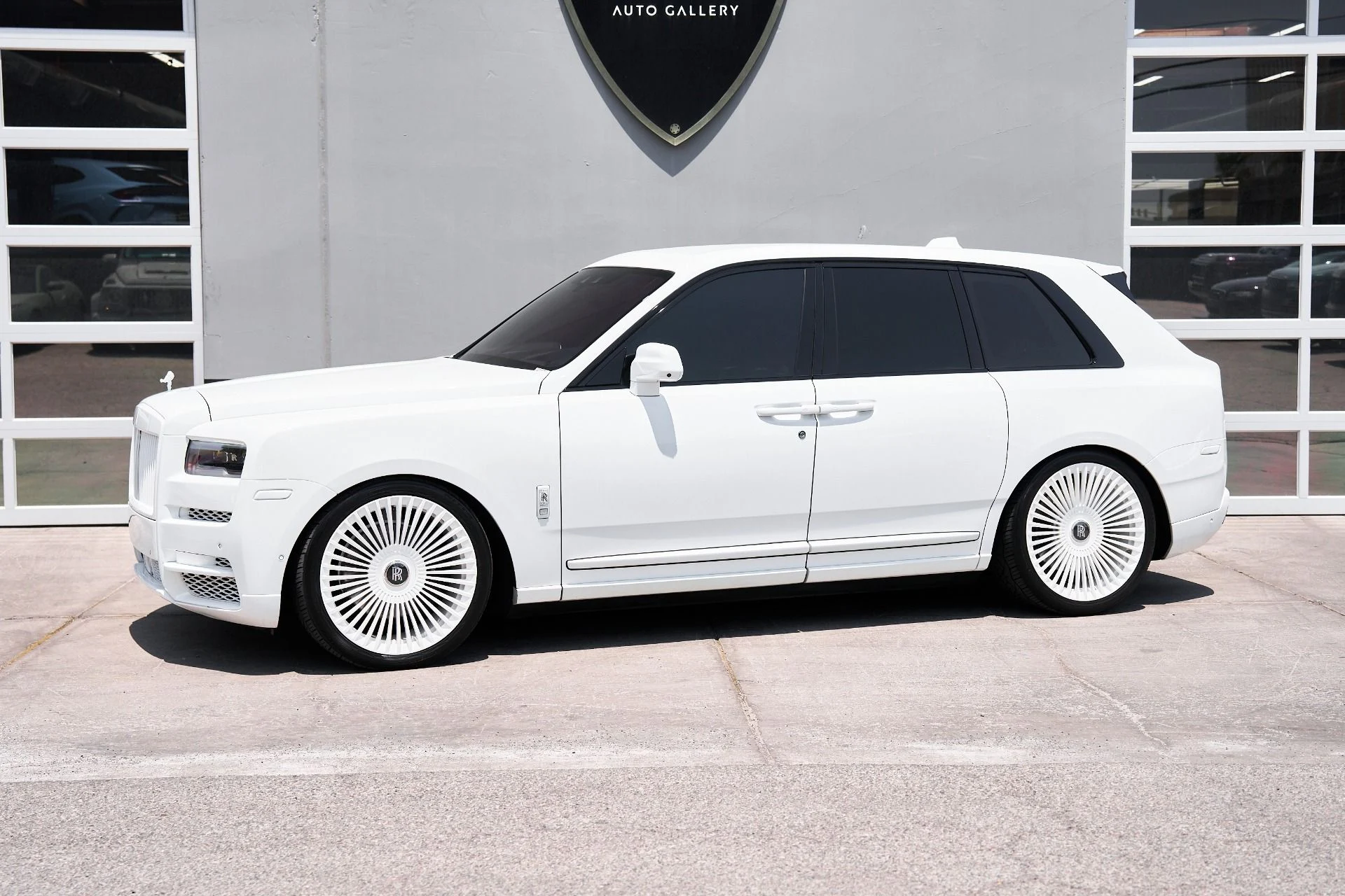 mph005_4014148646_Used_2021_Rolls_Royce_Cullinan_Base_1753128253_048de553d1