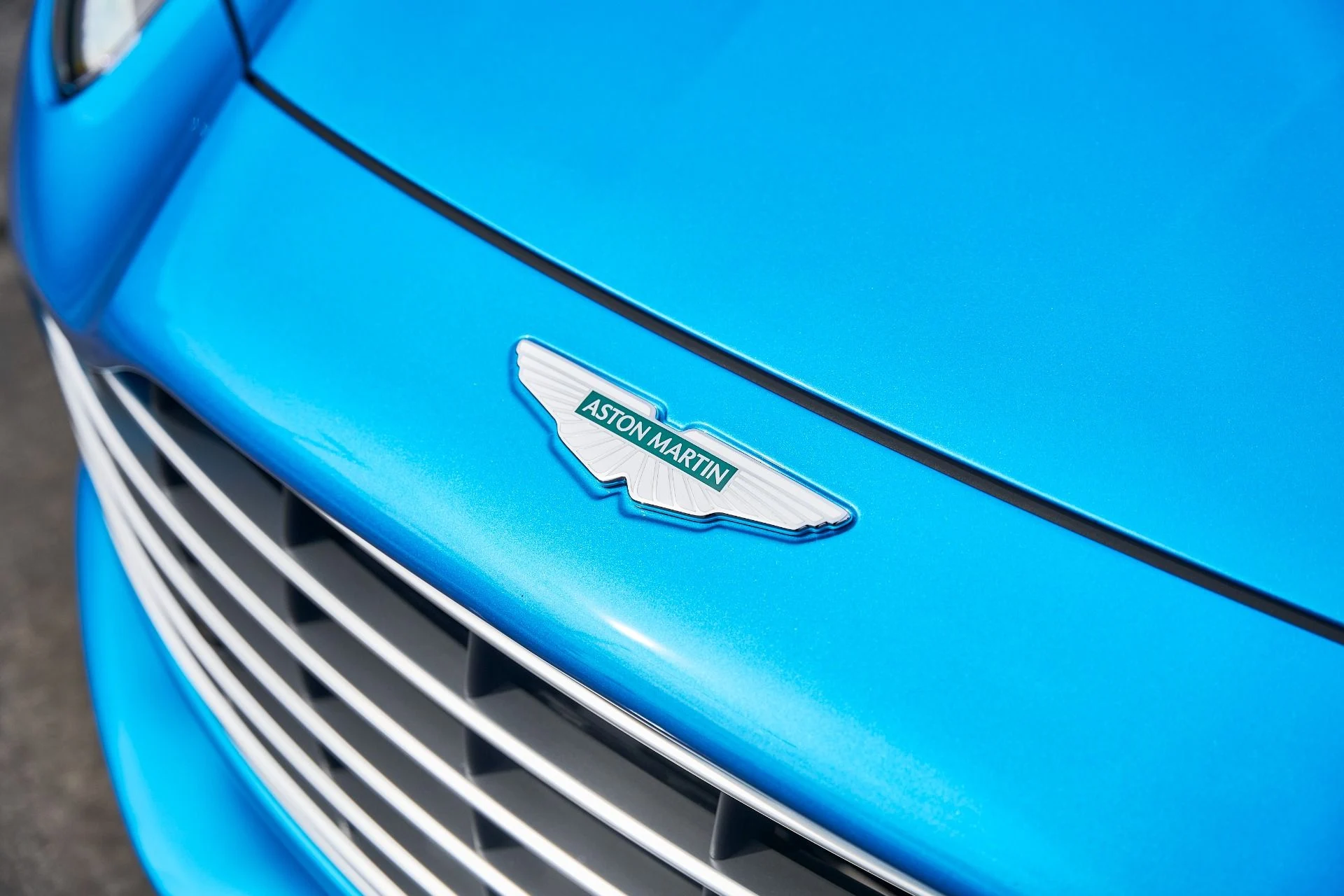 mph005_4027253397_Used_2024_Aston_Martin_DB_12_1772677889_4b05c2a29f