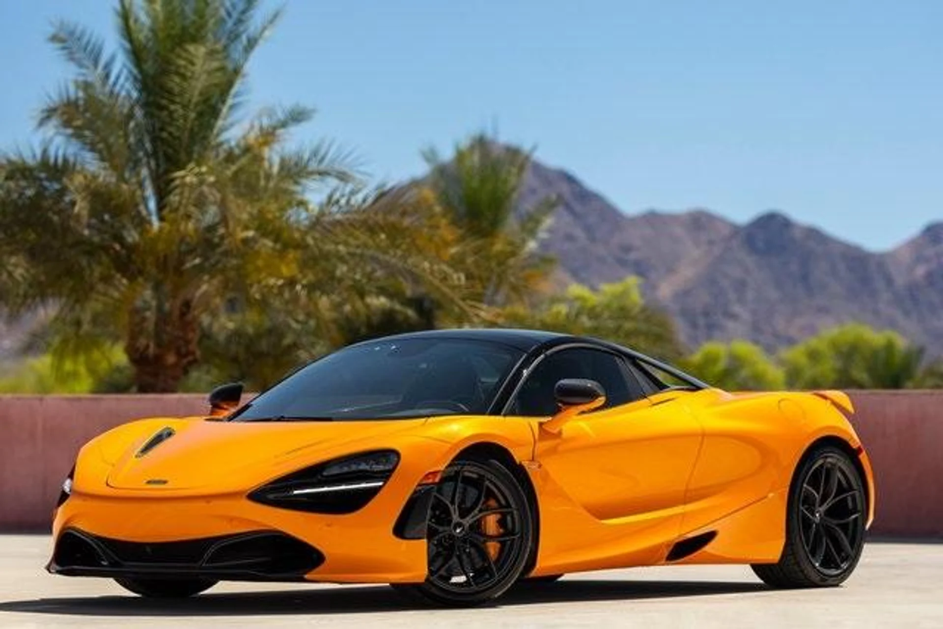 mph005_4036877467_Used_2019_MCLAREN_720_S_Spider_Performance_1620459160_9c33540083