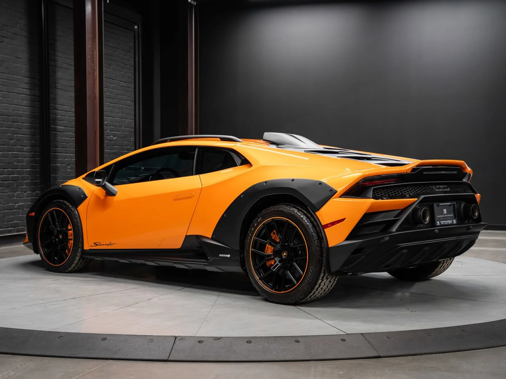 mph005_4039420822_lamborghini_huracan_2023_5408411726