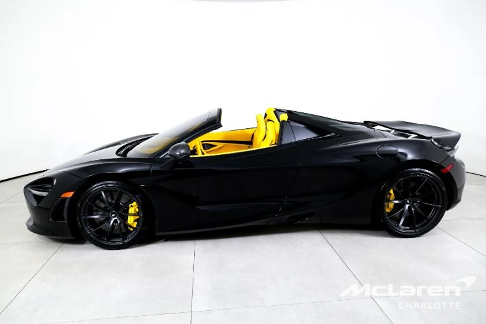 mph005_4041084186_Used_2022_Mc_Laren_720_S_Spider_Performance_8d648b0c1e
