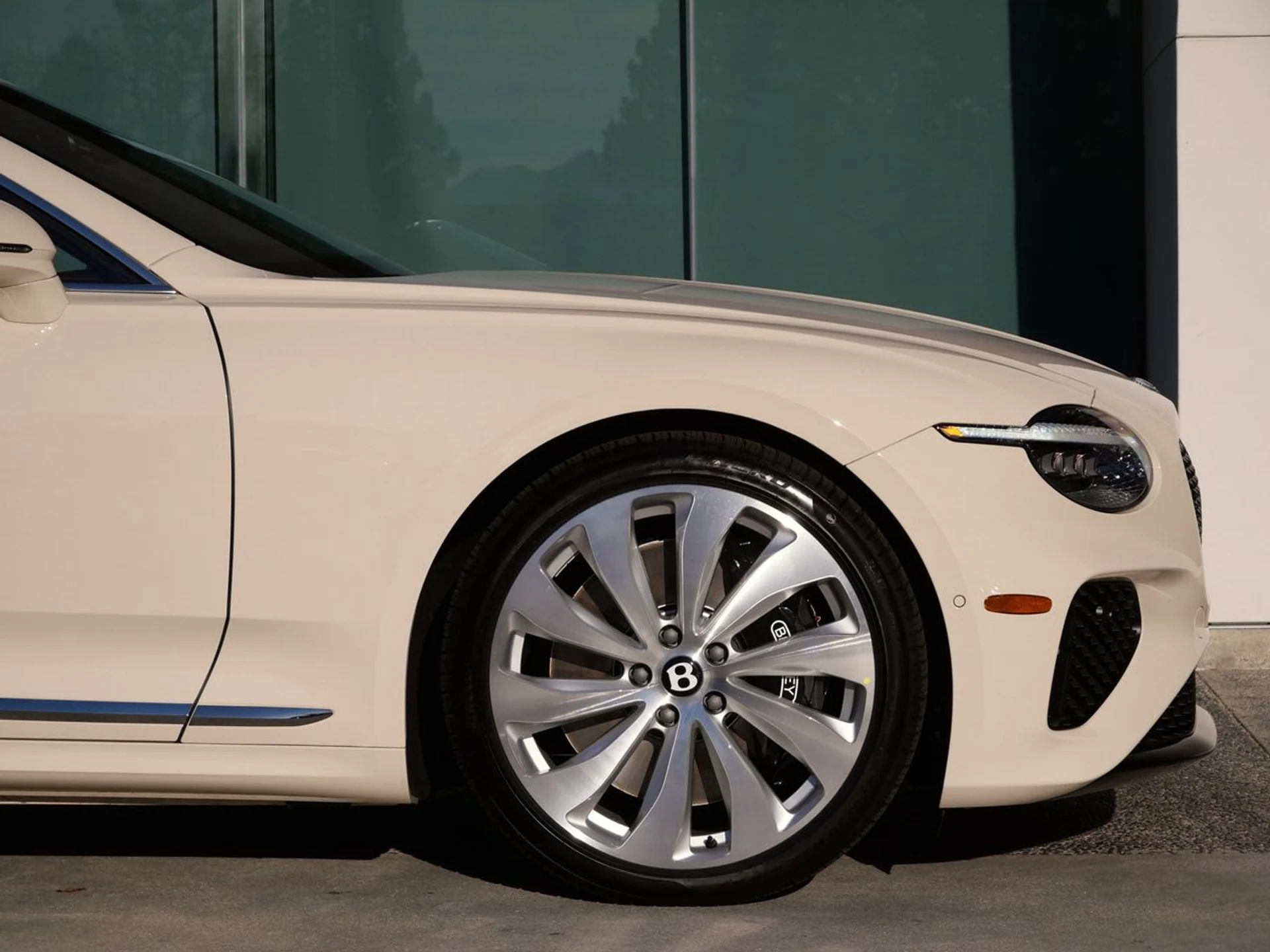 mph005_4041827139_de4a1776f1c27b7e4c73b392407c02fax_cf06cb758b