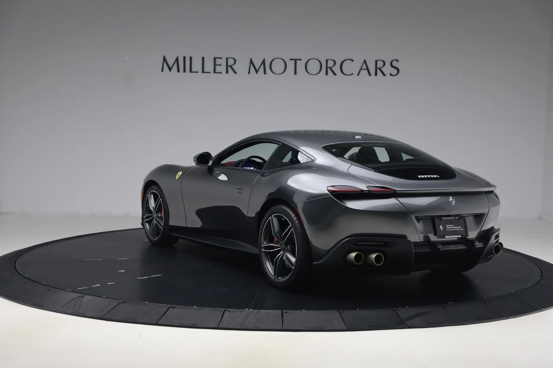 mph005_4047748215_Used_2023_Ferrari_Roma_1790957659_f54df9d653