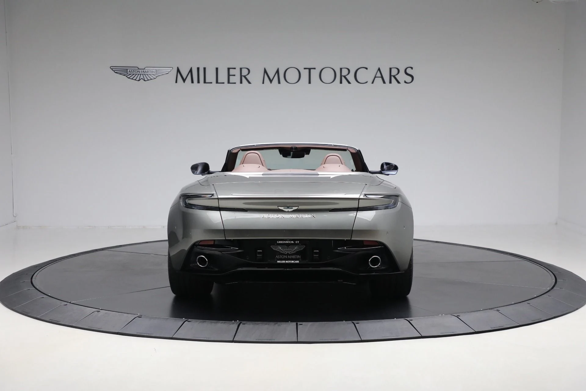 mph005_4048983149_New_2026_Aston_Martin_DB_12_Volante_2d94d21afb