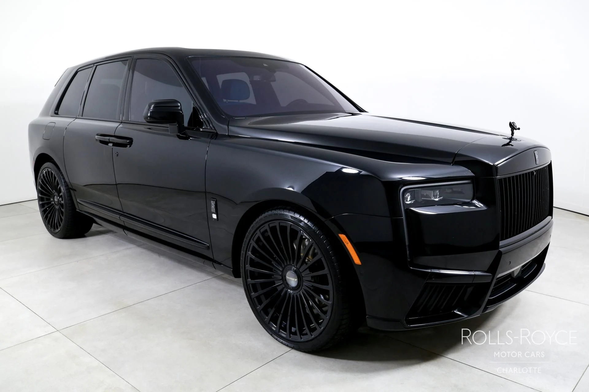 mph005_4058347139_Used_2025_Rolls_Royce_Cullinan_1752166885_7d7b781e0e