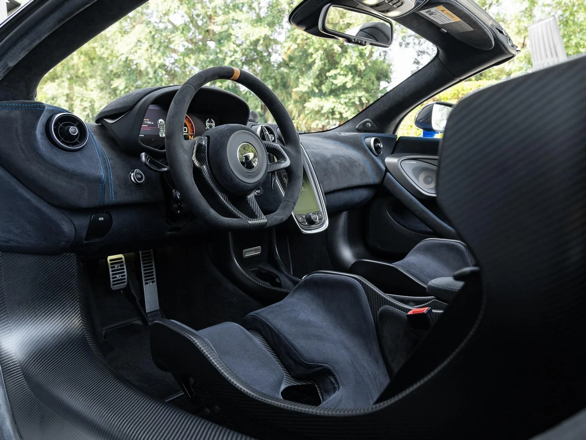 mph005_4058654392_Used_2020_Mc_Laren_600_LT_1754582710_77658056cb