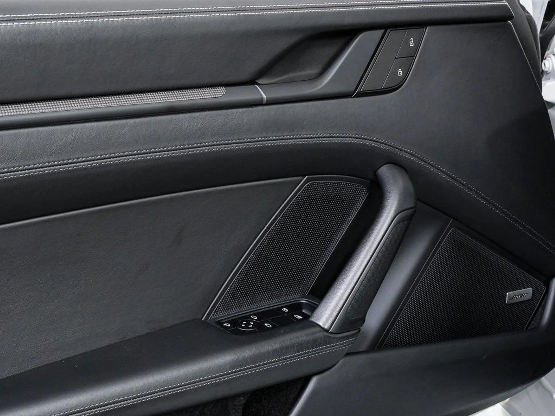 mph005_4061857282_Ac3ji_Gjn_Q_0b_MK_1a2_Z6c_I_g_IY_8_6cc5d65e25