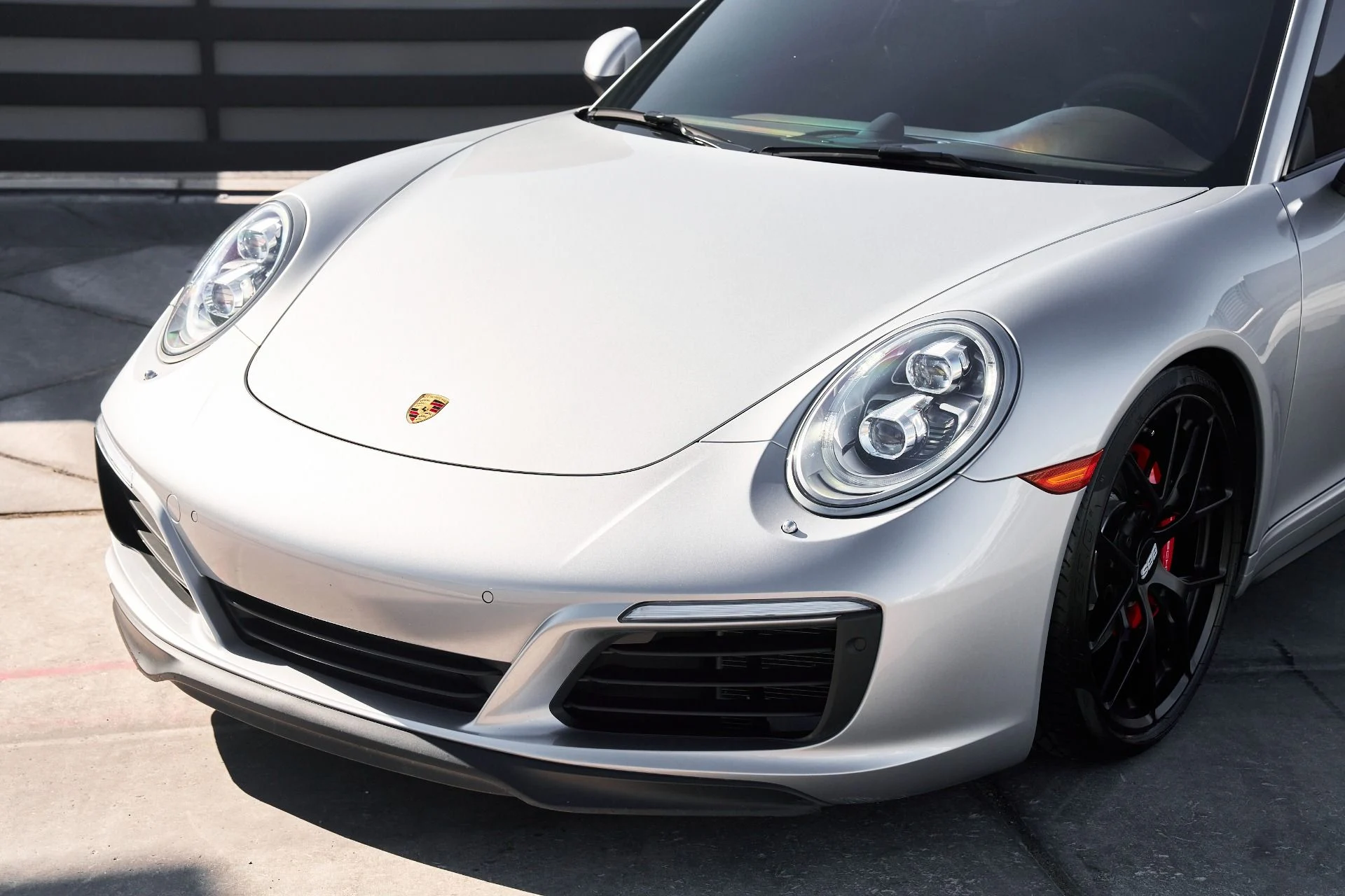 mph005_4070895558_Used_2017_Porsche_911_Carrera_4_S_1759899276_c96000c994