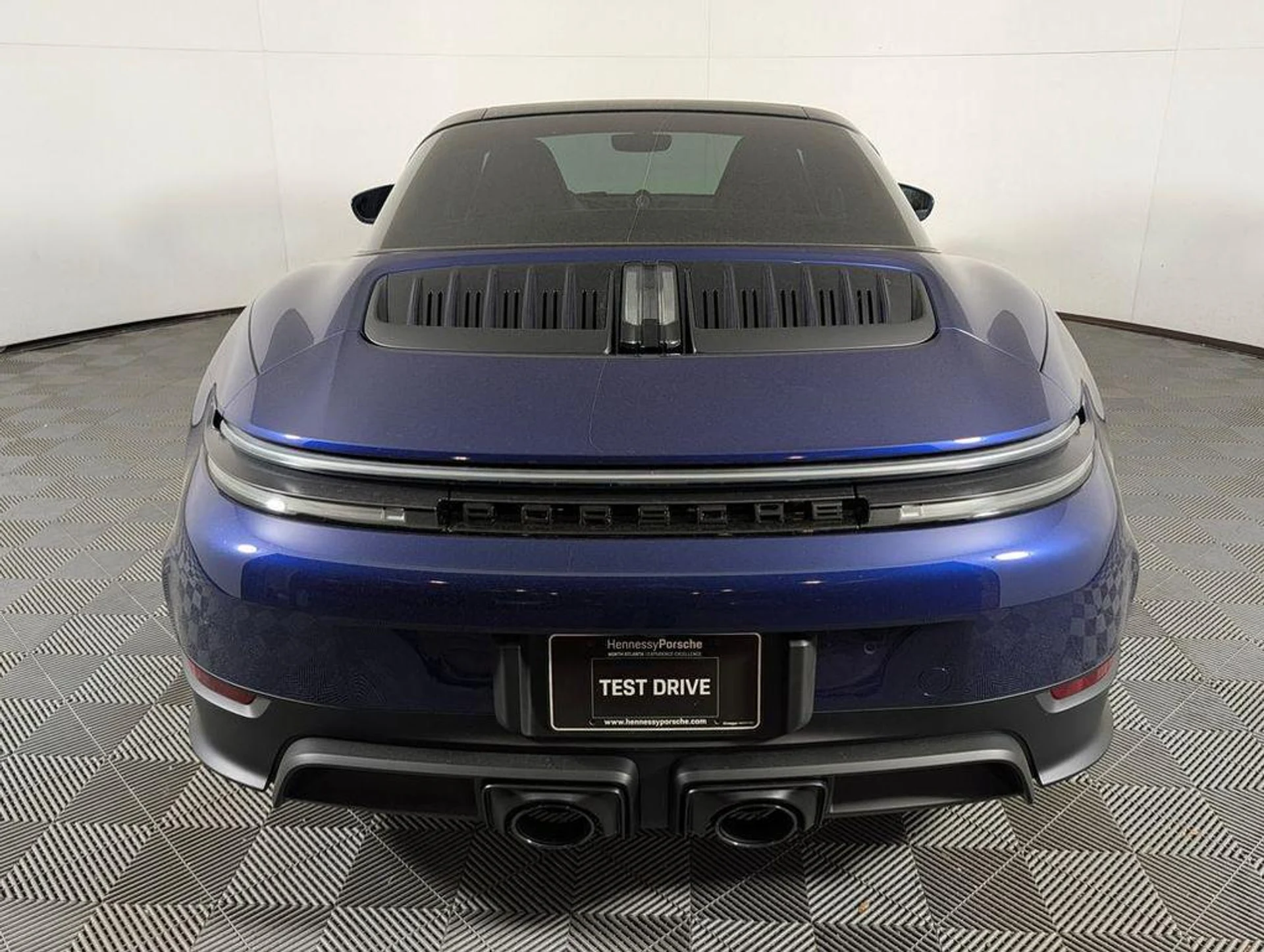 mph005_4074127931_XE_6nrn93_V5z_f_S0_El_D_Oy_Zt_M37u0_9c1e672bd4