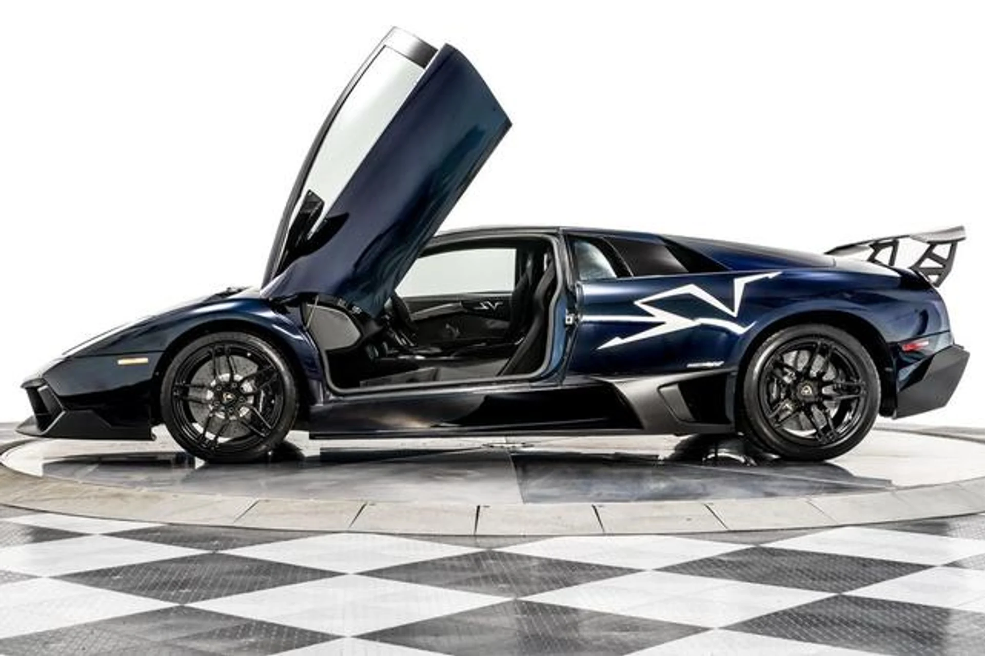 mph005_4079046329_Gw_C_Seq_Ylstt_Mzir7lxwhrd_UJ_8l_A_b92202f26a