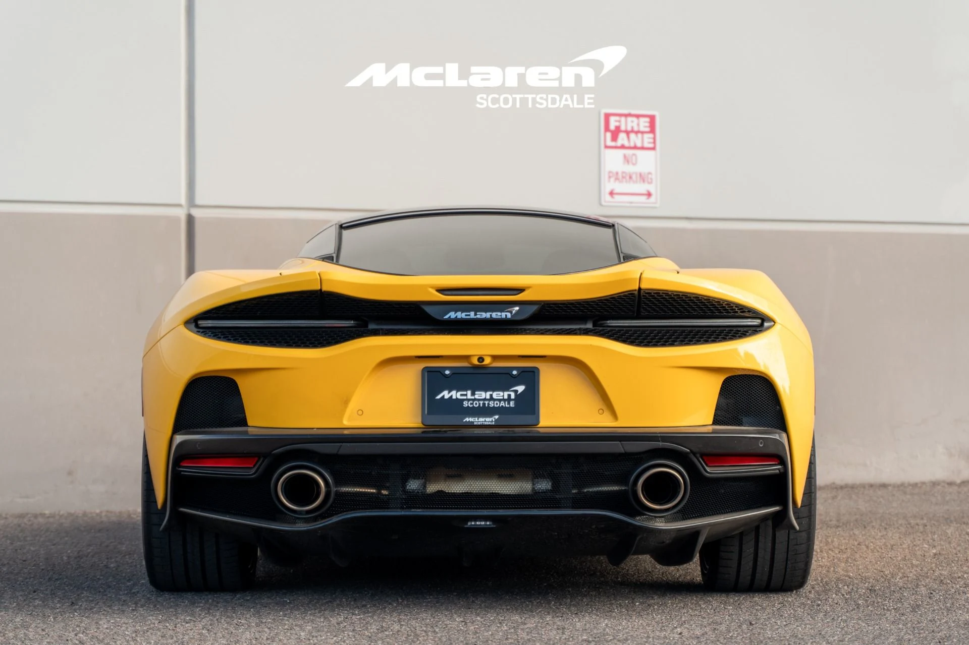 mph005_4088221094_Used_2023_MCLAREN_GT_1760768654_98a5c29b7e