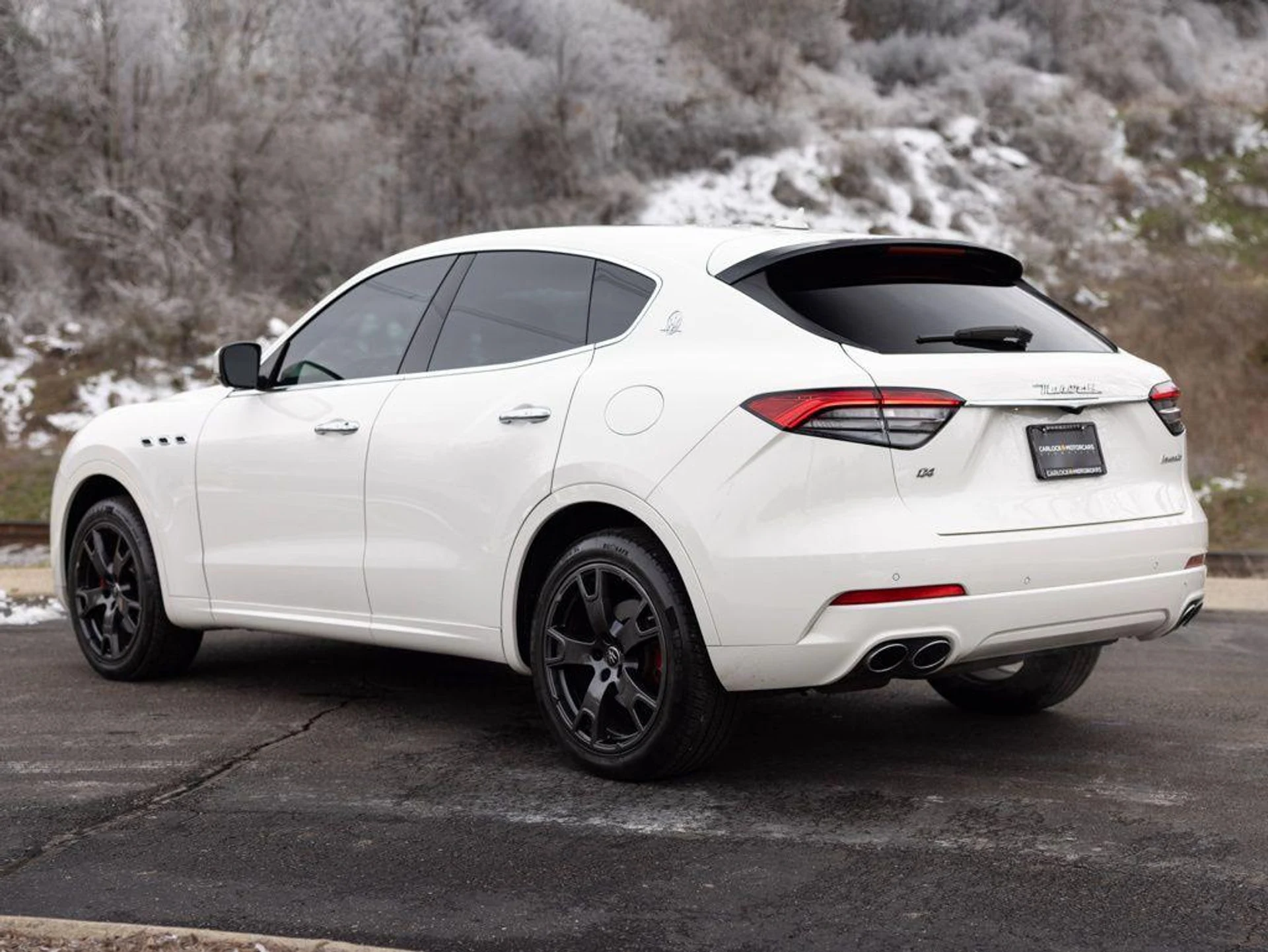 mph005_4089107971_490082366_697e1d84241a57c3178fffb1_e7d15b105a