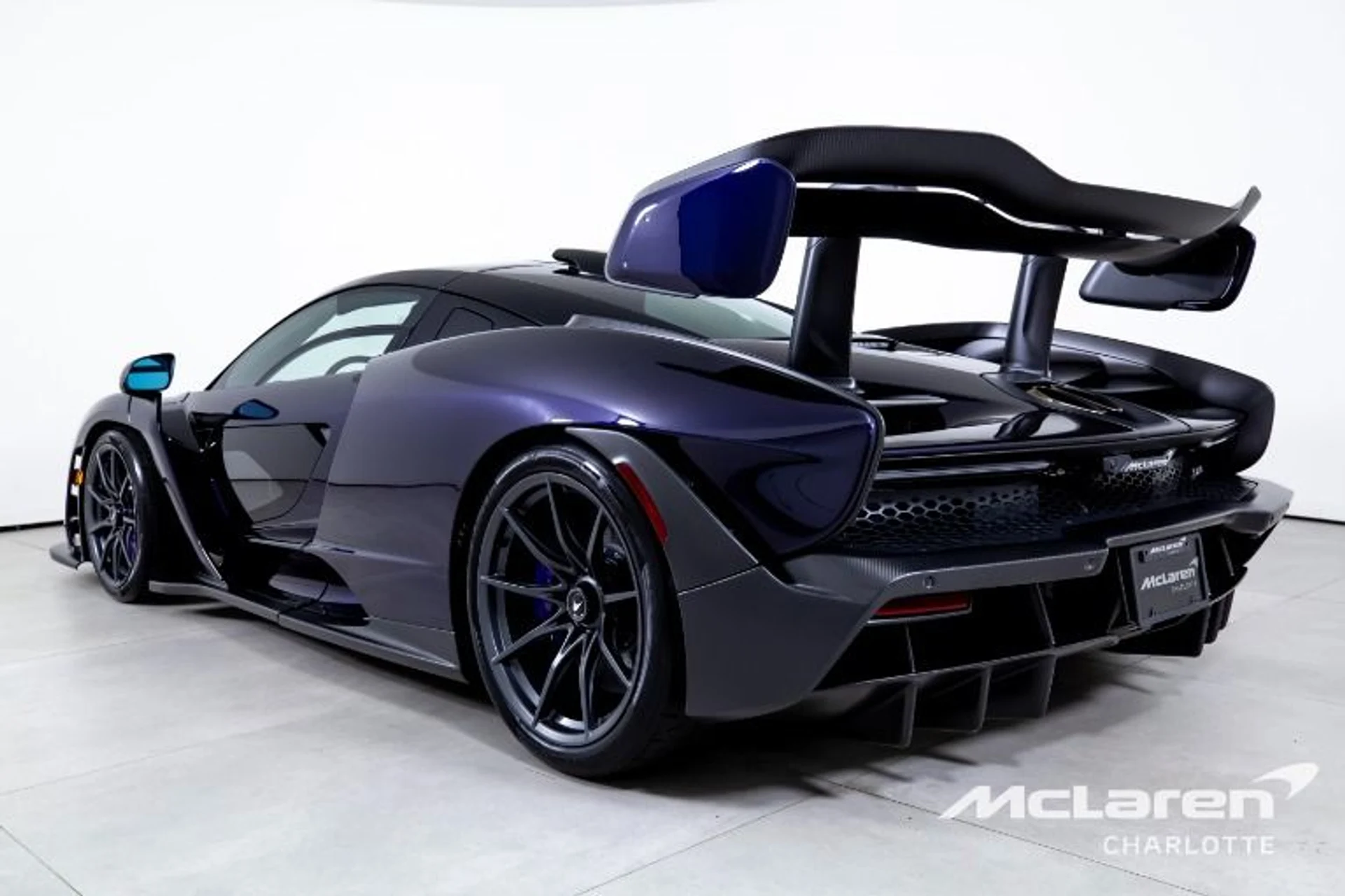 mph005_4093043839_Used_2019_Mc_Laren_Senna_5725b8bc6f