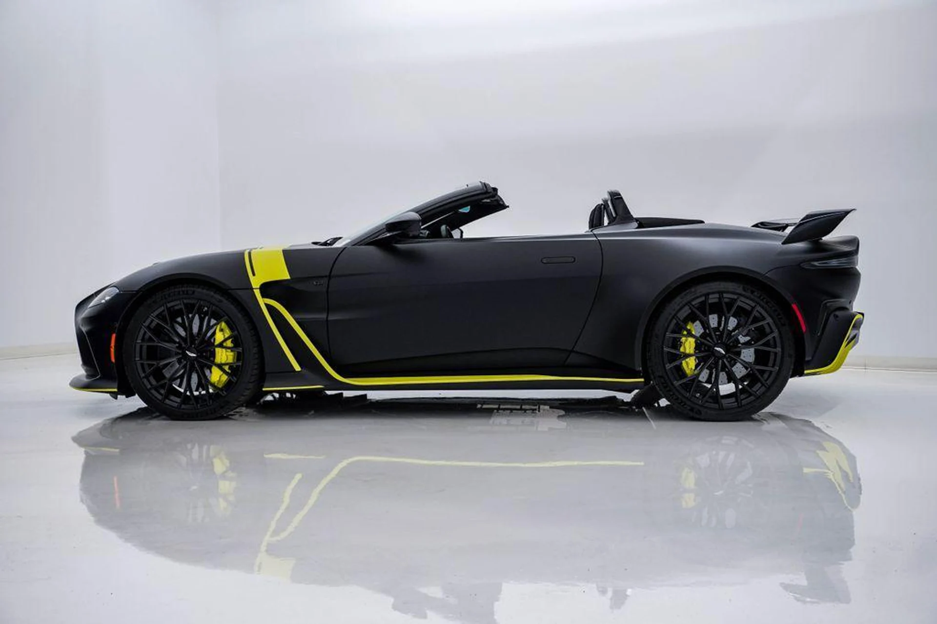 mph005_4098642271_Zgw9e_W2_Tq_RJGZE_Iu_X_Xca70_Q_l_M_3337d00666