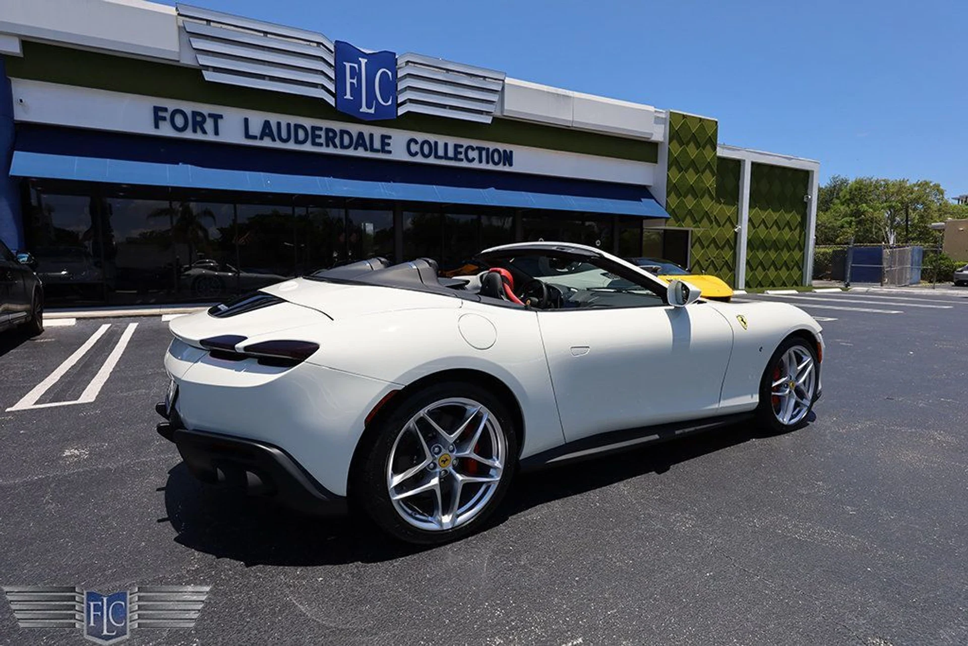mph005_4107142312_used_2025_ferrari_roma_spider_convertible_6305_22870427_6_1024_3b9d490e84