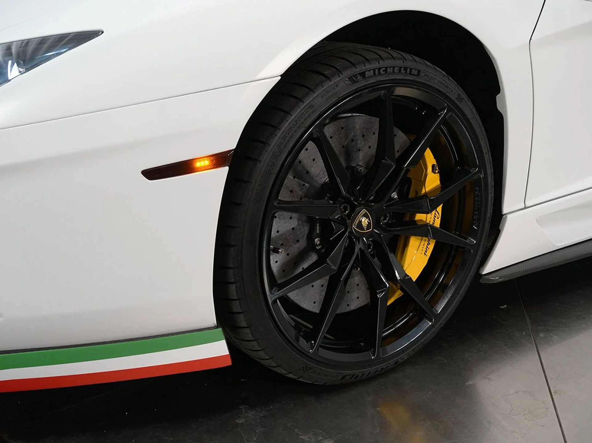 mph005_4110627236_6577af912691ce59a8a0b9c1d549666f_aa8d574fed