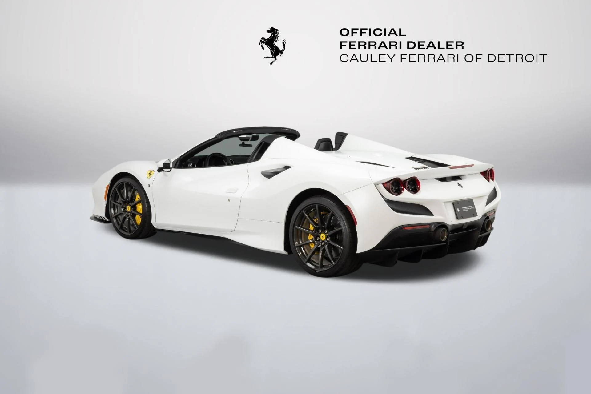 mph005_4115029148_Used_2022_Ferrari_F8_Spider_1789652675_dfd598a5e5