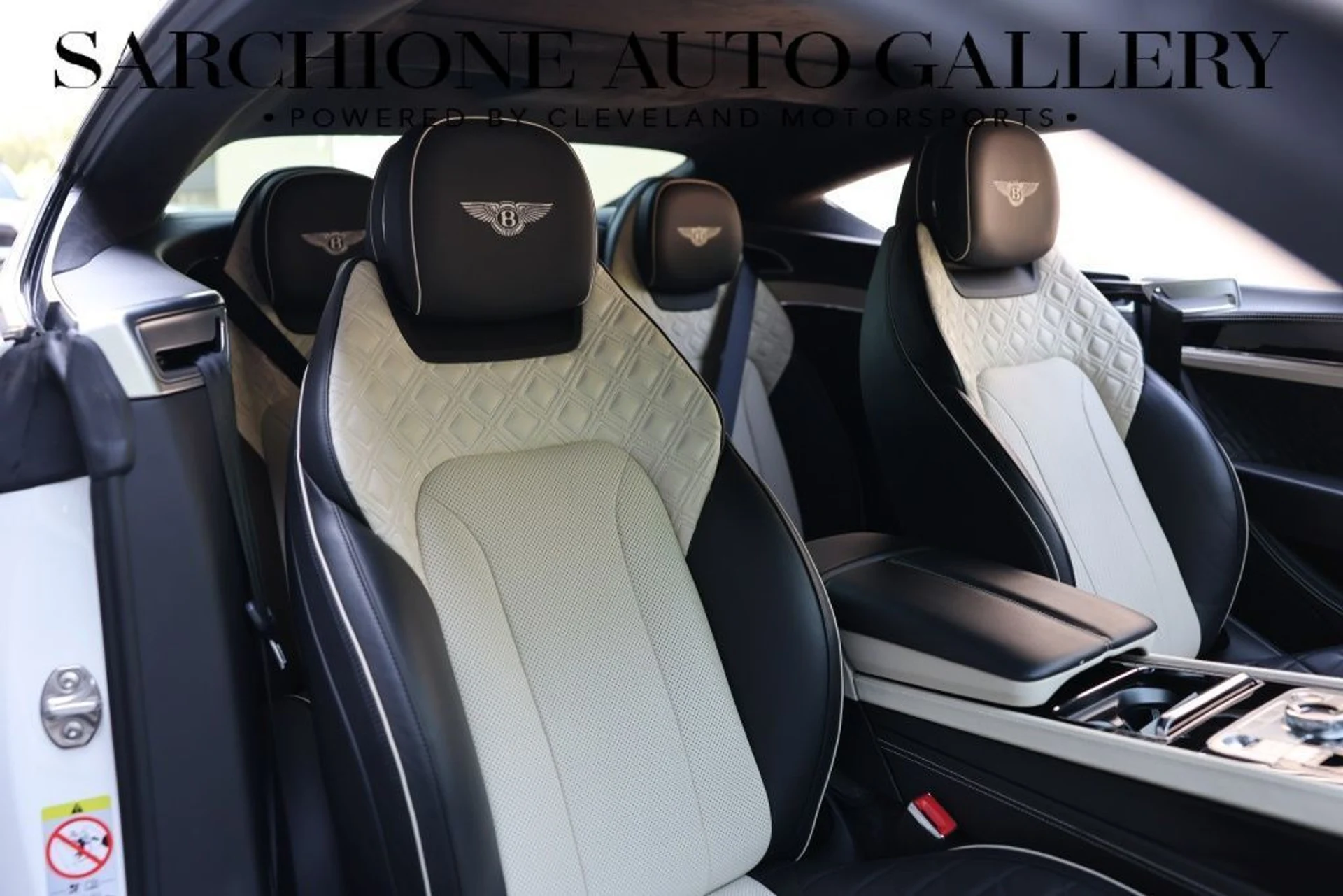 mph005_4124849183_dneoctm2xzaoa9psxn5463pgd944_53dcc80be2