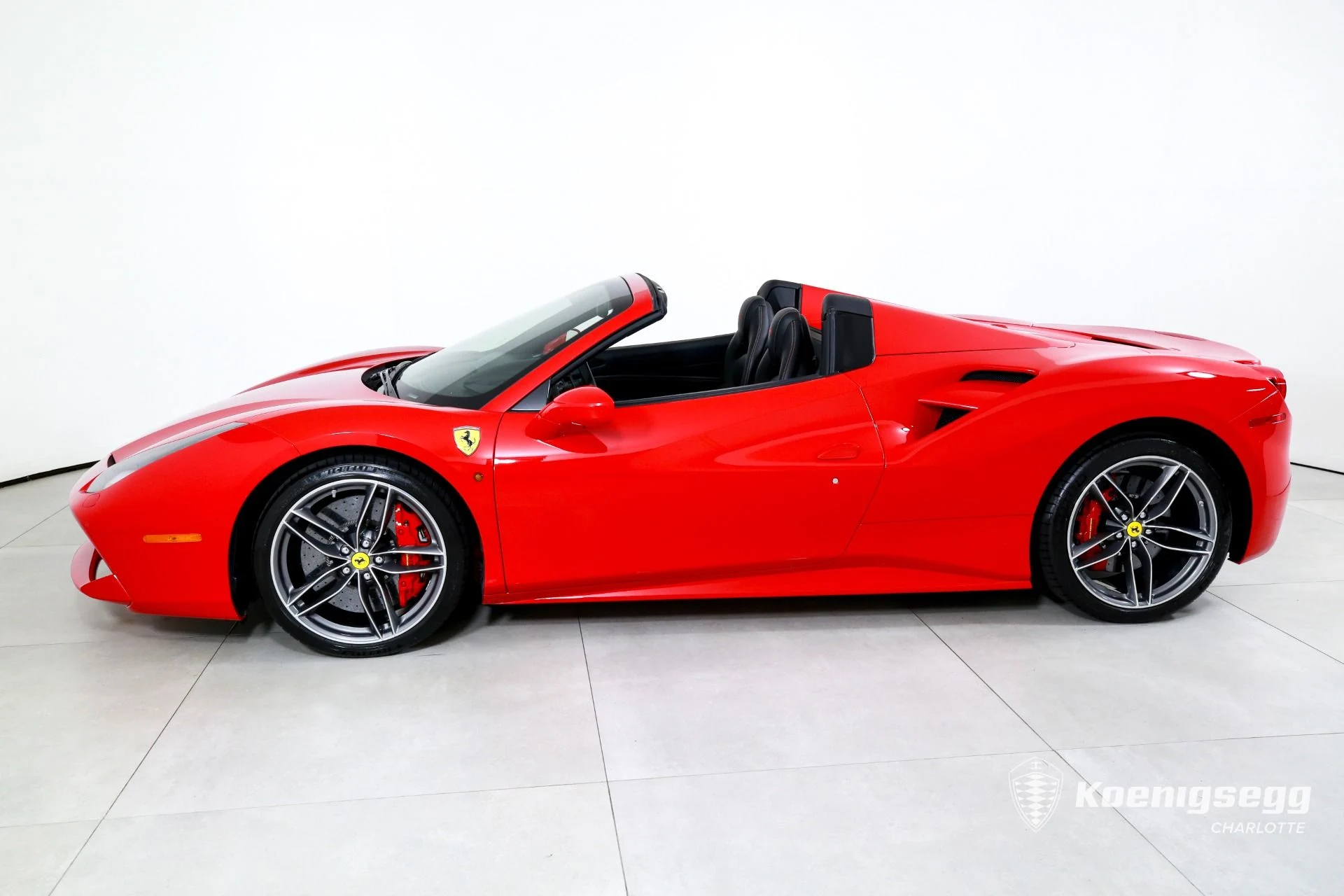 mph005_4129998487_Used_2019_Ferrari_488_Spider_1782837651_f9e8ac71b0