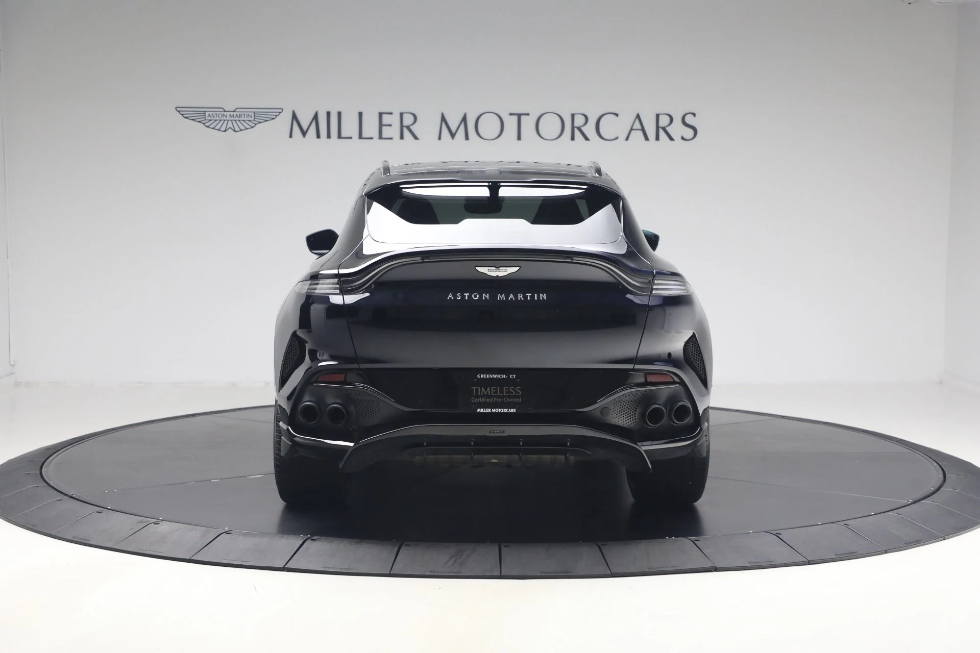 mph005_4137718743_Used_2025_Aston_Martin_DBX_707_1782252487_f75a028135