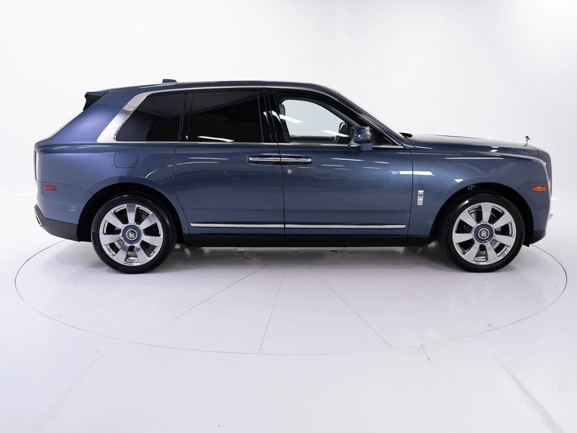 mph005_415882140_ac880d951e87ac0bccde30bf180f8b75_68f763c50e