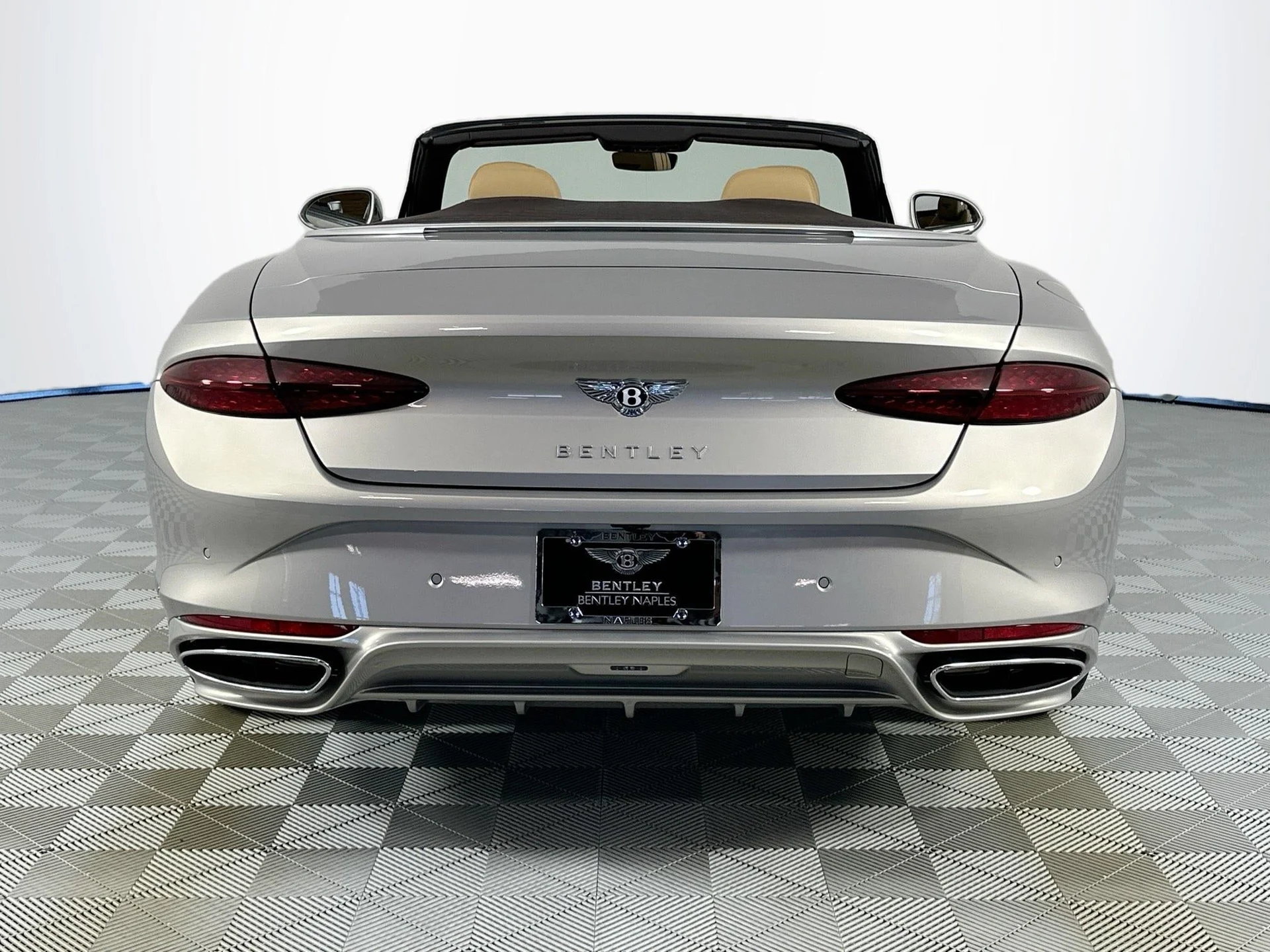 mph005_4165841424_6_8cd8ab5ade