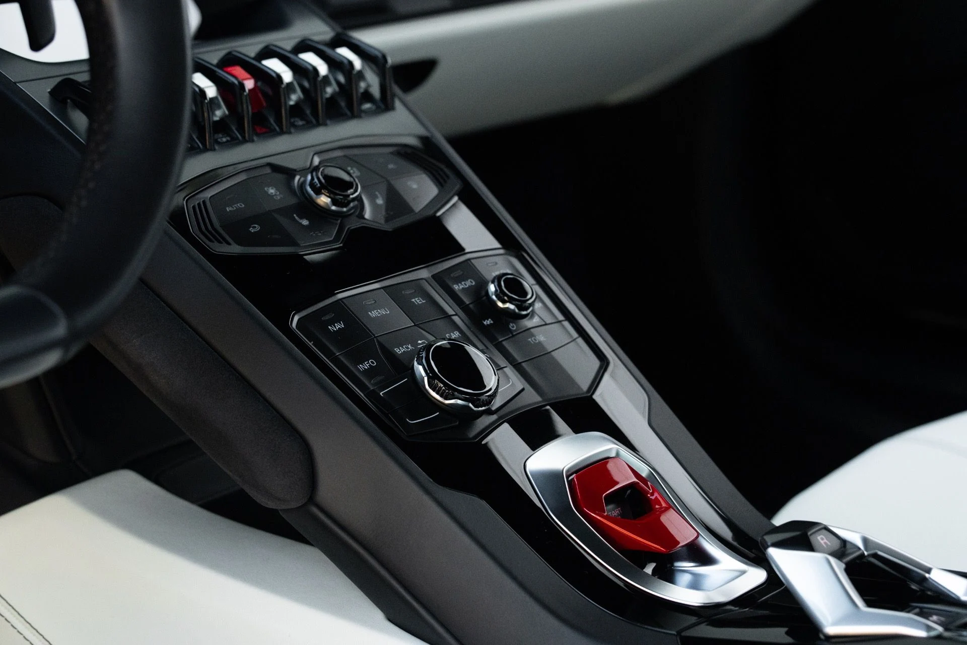 mph005_4173072548_Used_2016_Lamborghini_Huracan_LP_610_4_1771995727_b4ddfb322c