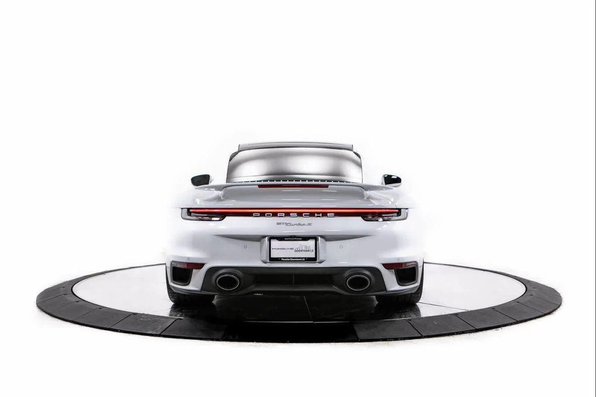 mph005_4176575374_R_Papo_X1to_Wsj_VMR_36_Qi_Li_GTS_Sms_5d66eee7ec