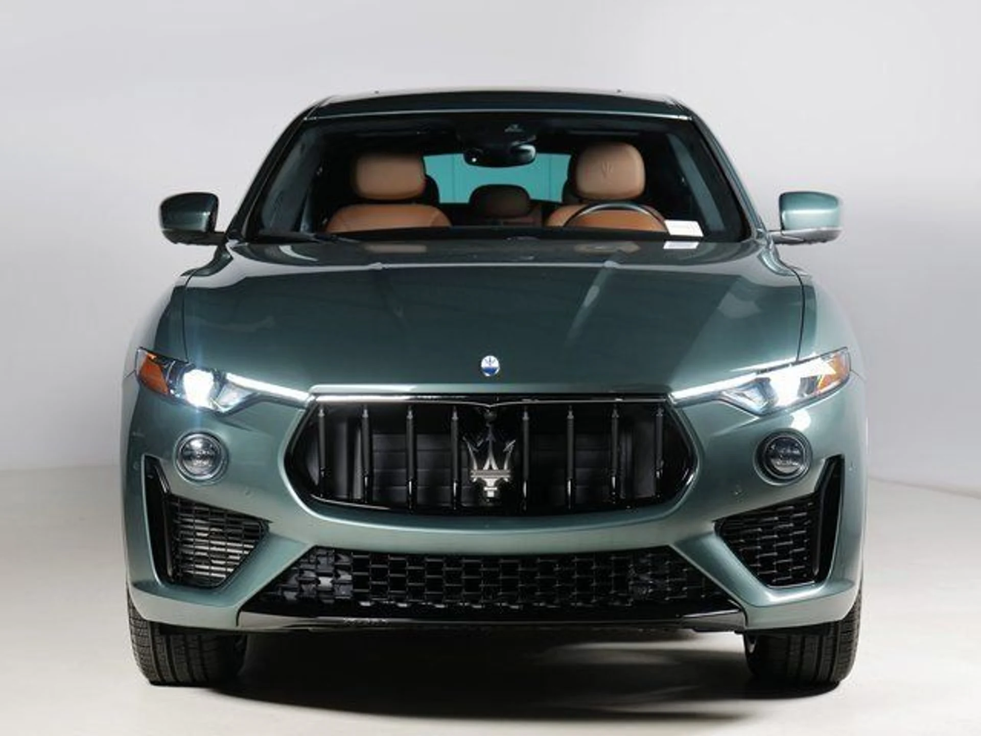 mph005_4179078934_0f7de0e84b64862aa465982facd1add4_179d650937