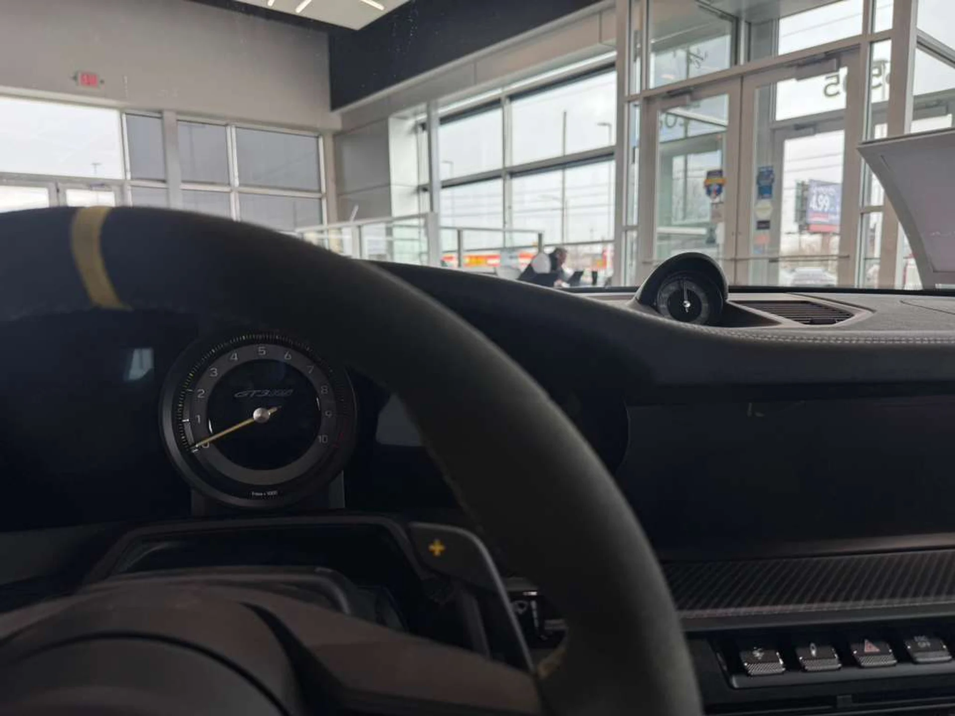 mph005_4180789342_c9bd671cac8c57a6a1c70c5ab90b9d09_d580eeec84